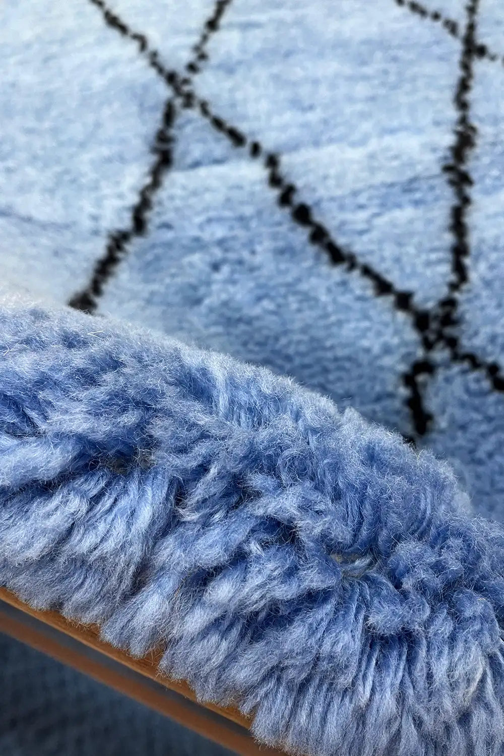 Blue Diamond Geometric Shag Wool Rug、mySite、gigharbornorthrealestate