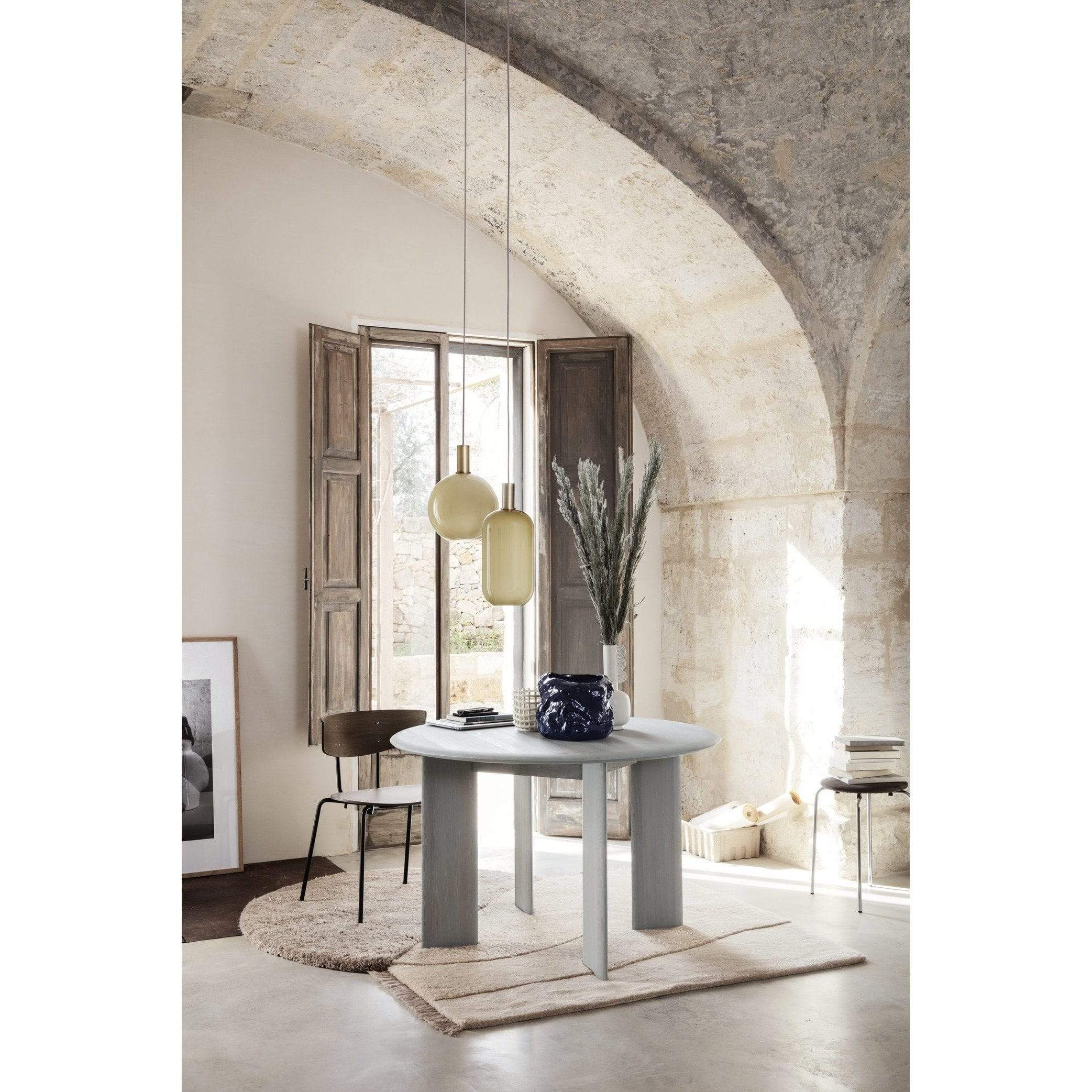 View Tufted Rug Beige、mySite、gigharbornorthrealestate