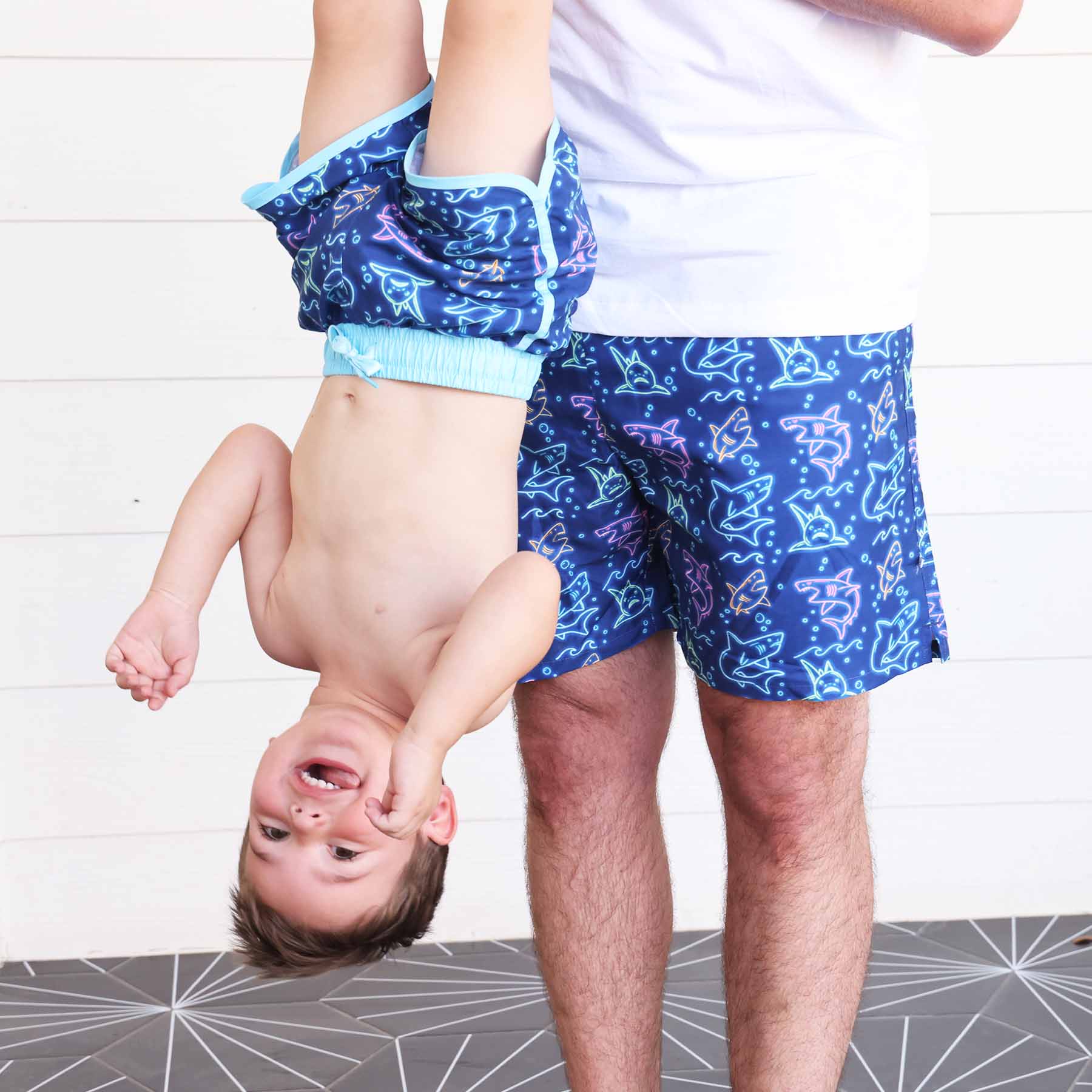  Boy's Swim Trunks | Glow Fins、mySite、layawaytickets