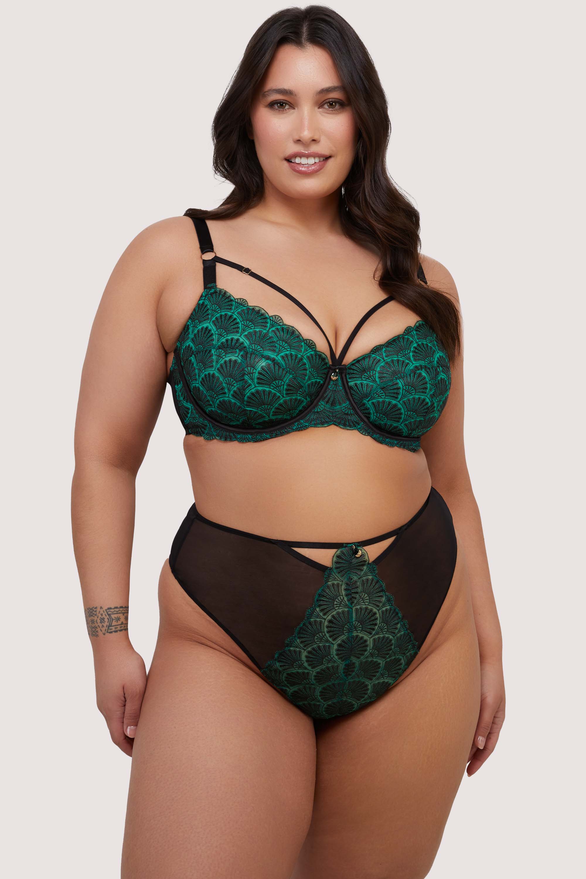 Mia Black and Jade Deco Embroidery Balconette Bra、mySite、bengalsvssteelers