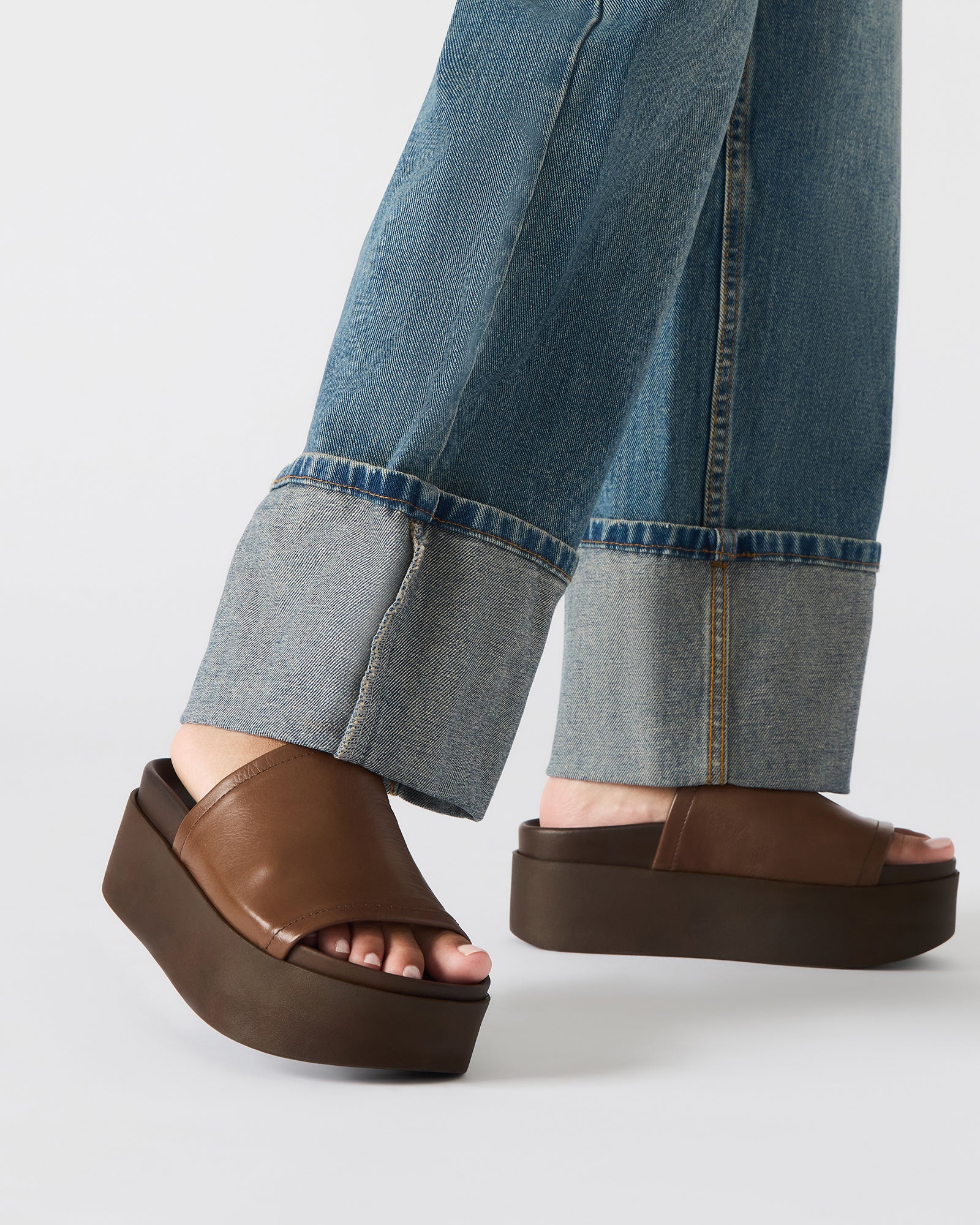 ARWEN BROWN LEATHER、mySite、gtrtttuynbv