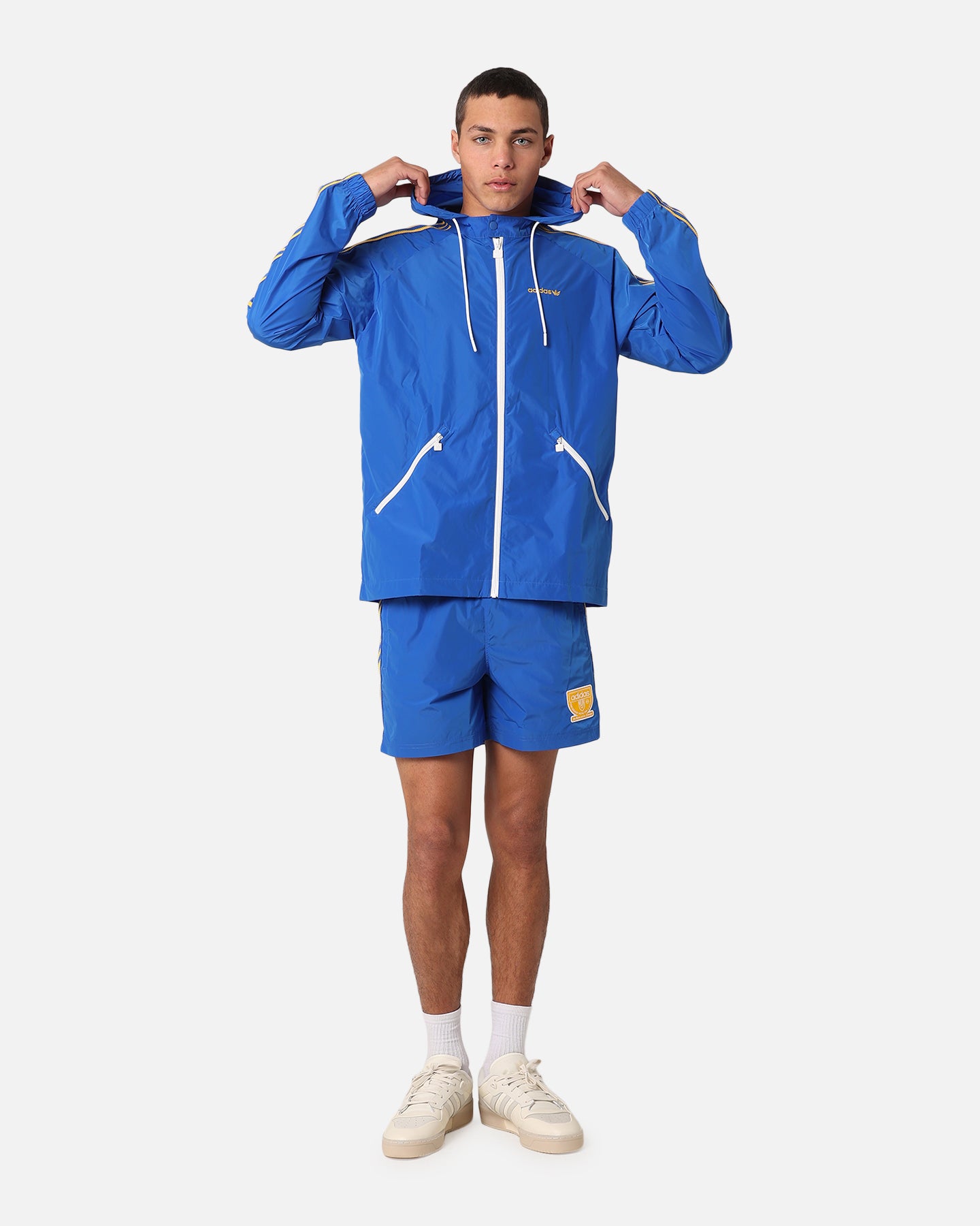 {product_title} - {shop_name}