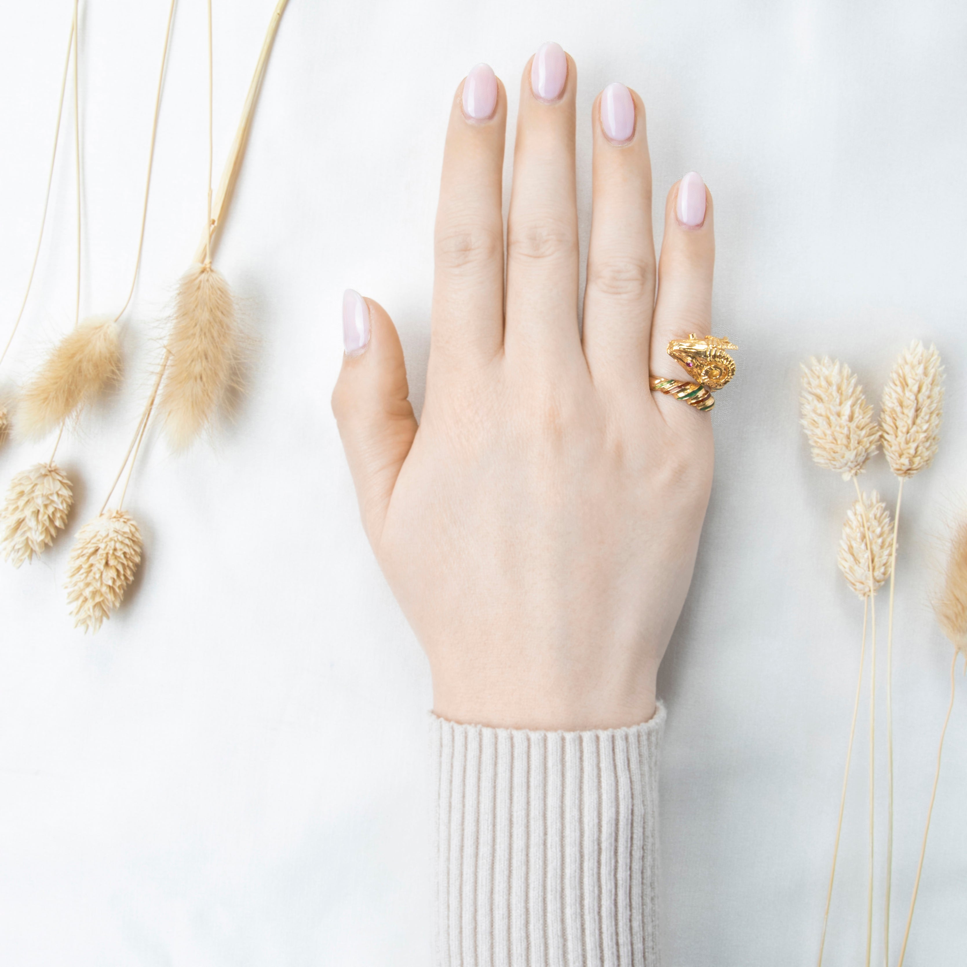 Vintage 18k Yellow Gold Pink Sapphire Green & Orange Enamel Ram Ring、mySite、hinf8tx79