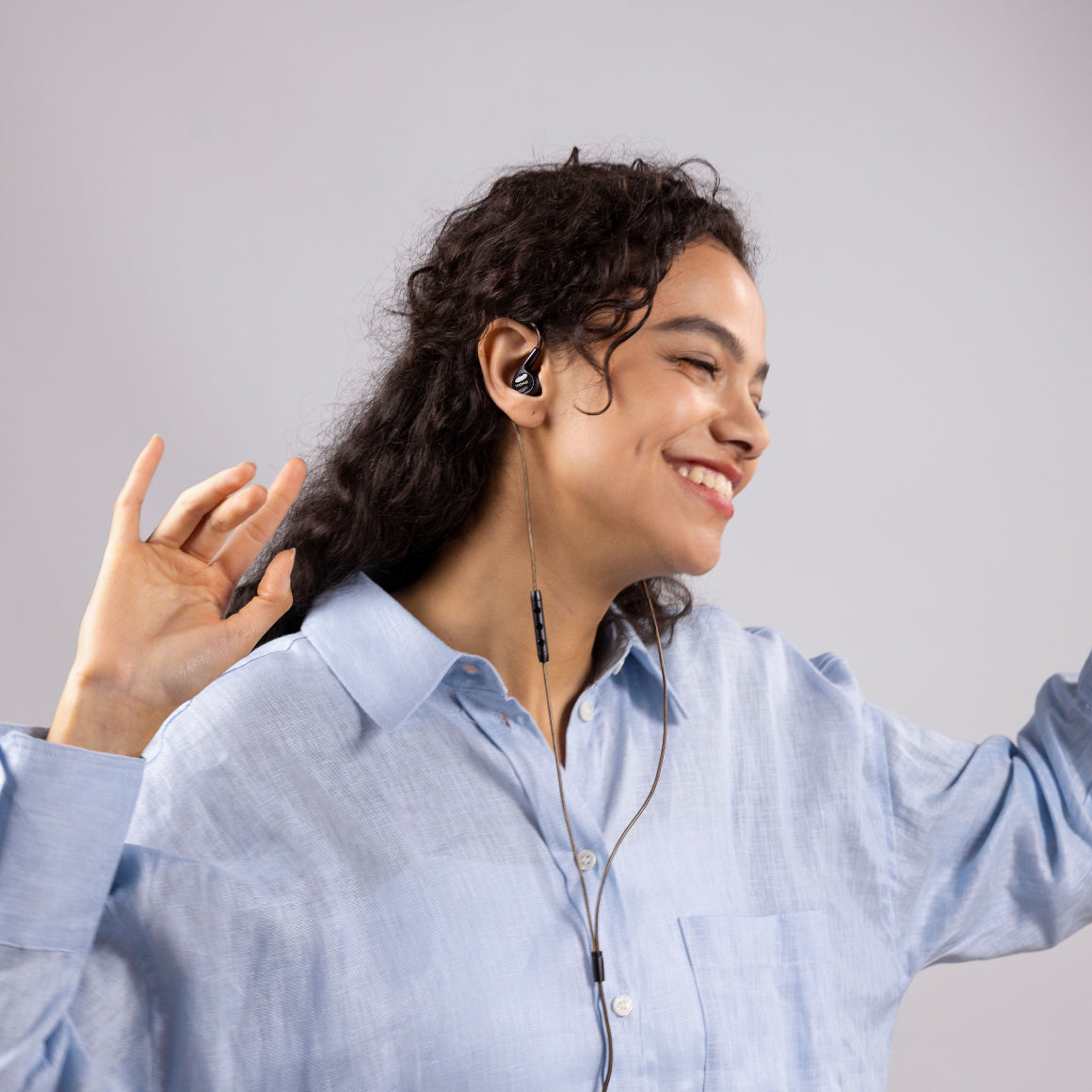  1MORE - Penta Driver、mySite、merchandisen