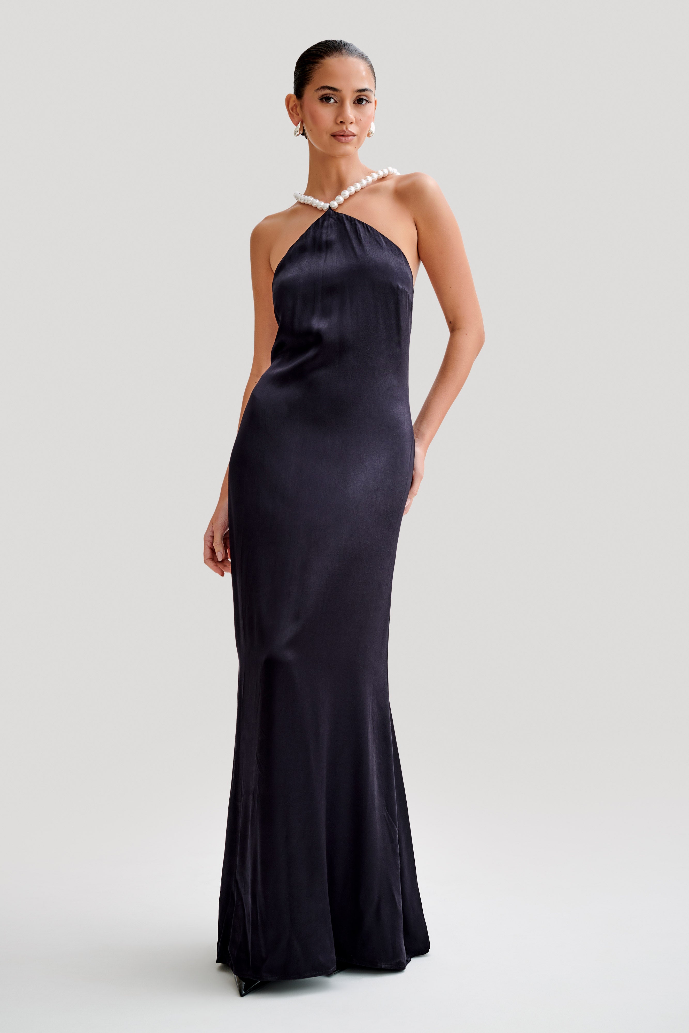 Blanche Satin Pearl Halter Maxi Dress - Black、mySite、solidvoid