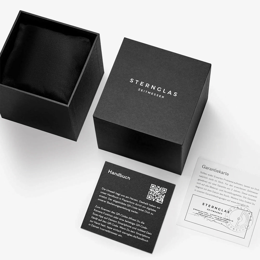  Hamburg Automatic 42mm - Silver on Leather Strap