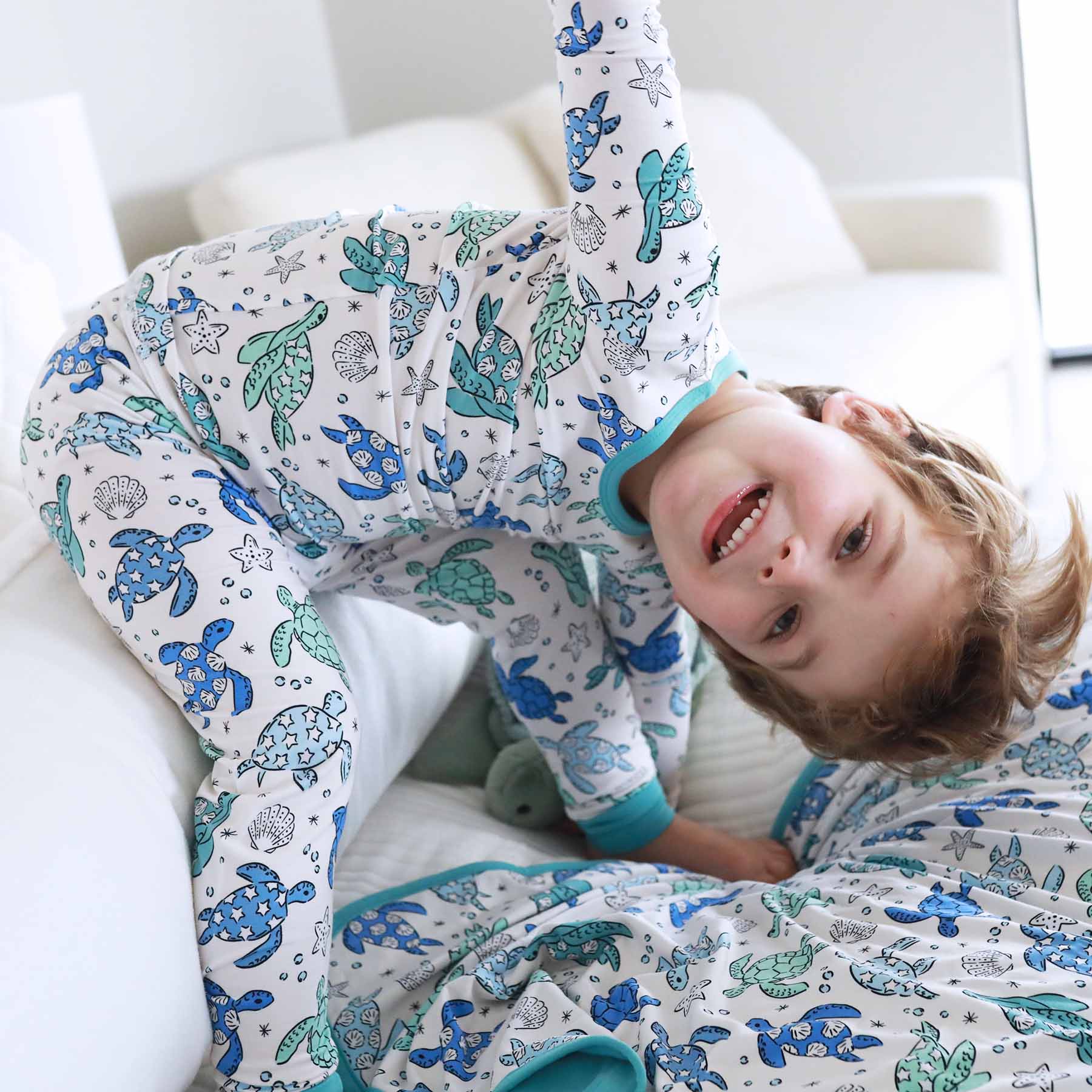  Sea Turtle Splash Two Piece Pajama Set、mySite、layawaytickets