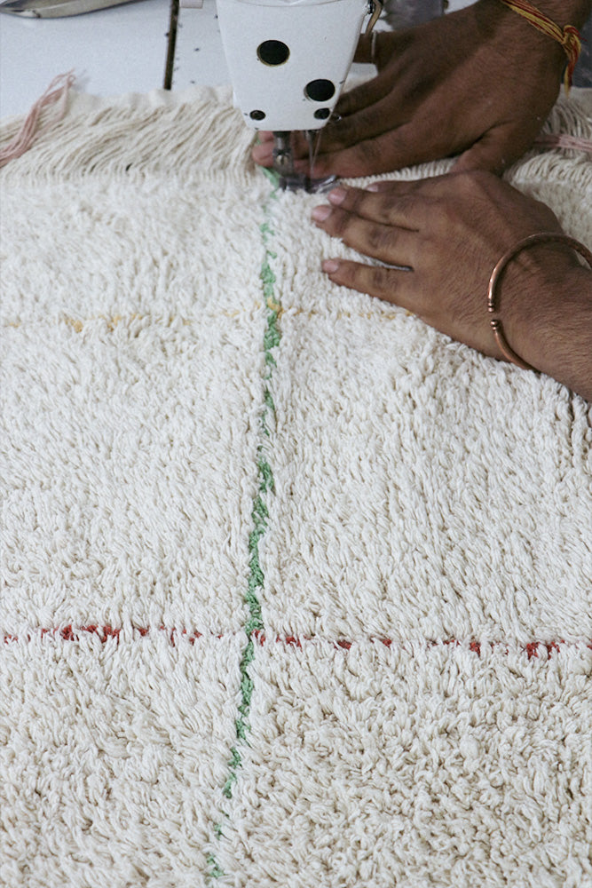 WASHABLE AREA RUG COLOR LINES、mySite、gigharbornorthrealestate