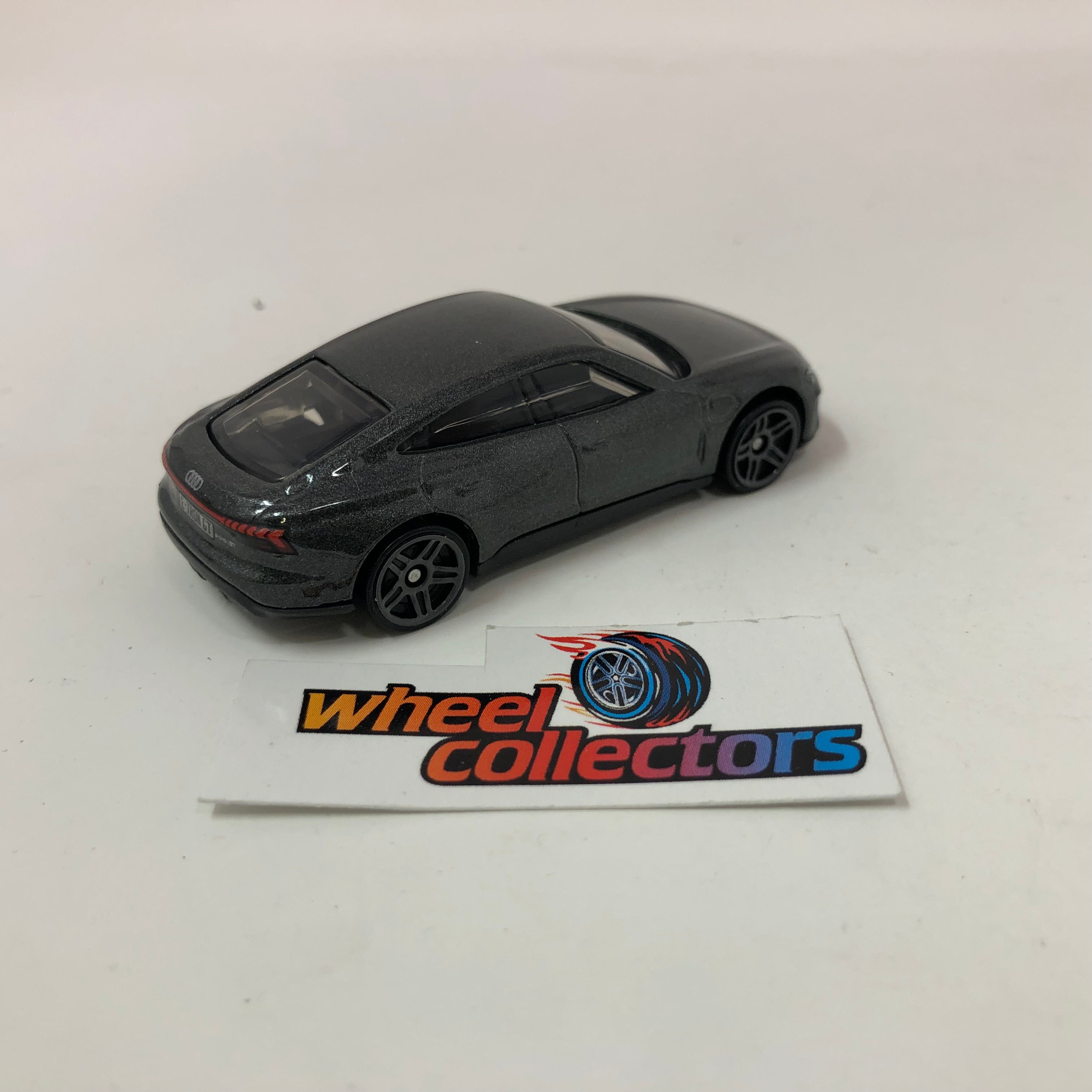 Audi RS e-tron * Gray * Hot Wheels Loose 1:64 Scale、mySite、hgirdovlk