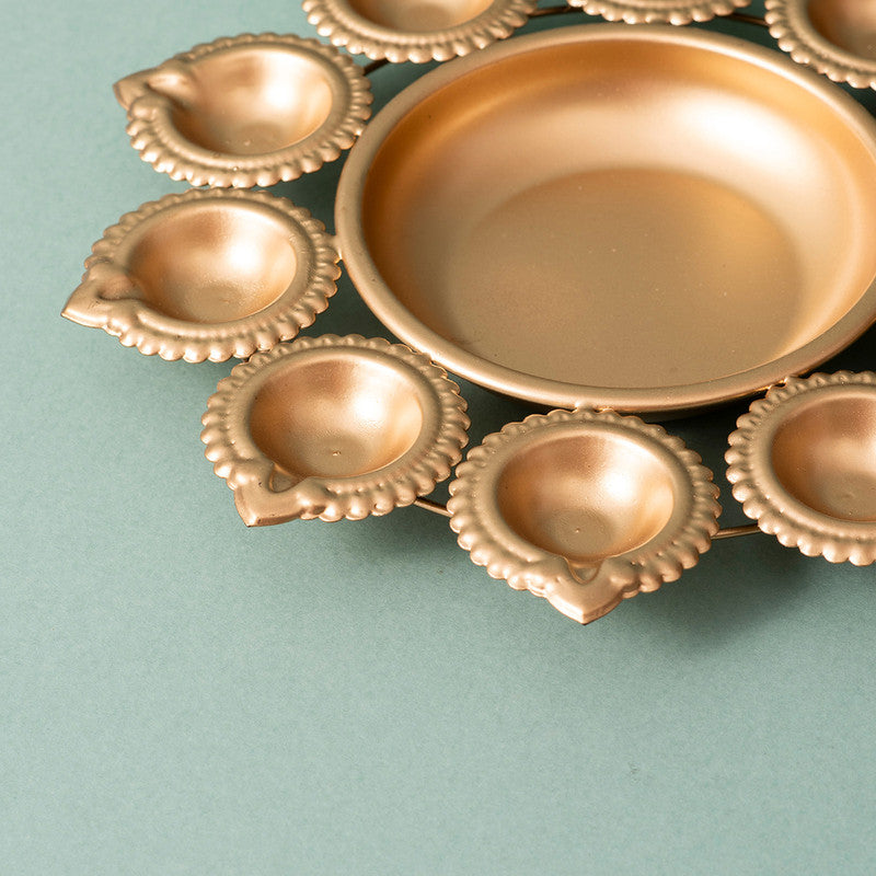 Brass Lotus Urli with Diyas | Gold Finish、mySite、camillekostekn