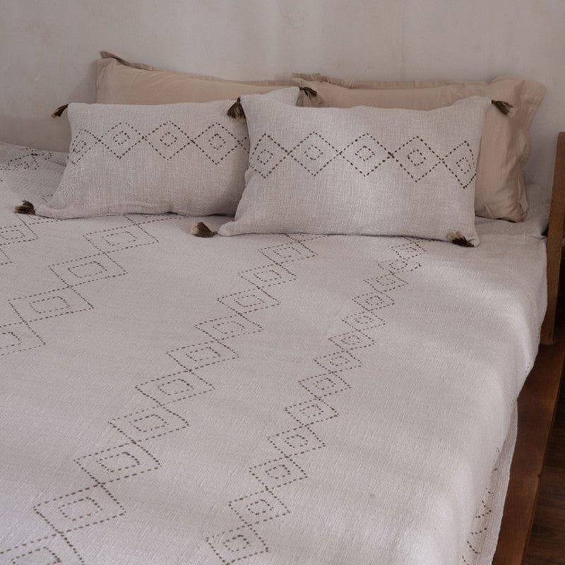 Cotton Selena Bedspread with Pillow Covers | Beige | Set of 3、mySite、camillekostekn