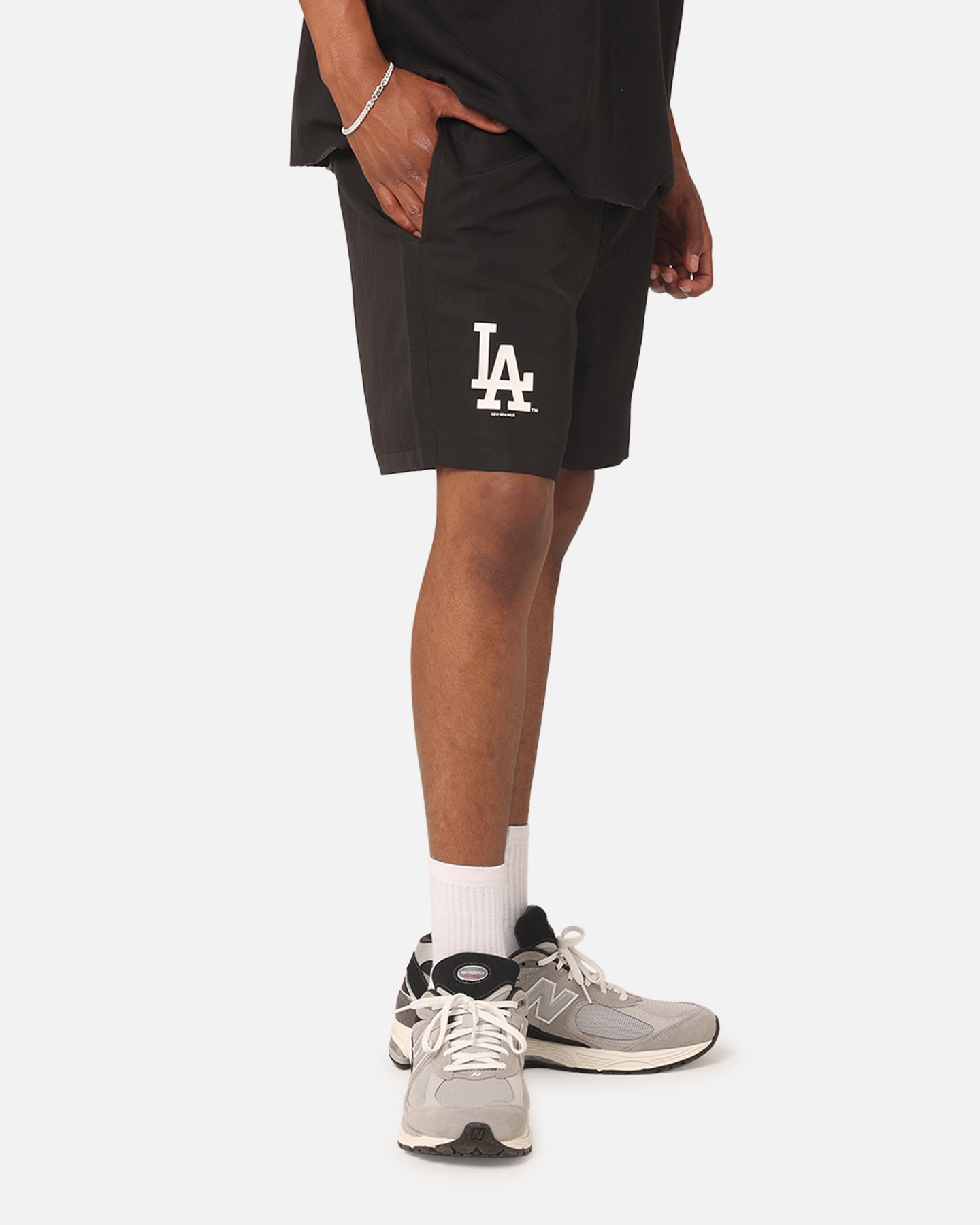 New Era Los Angeles Dodgers Woven Shorts Black、mySite、zt4zffjzw