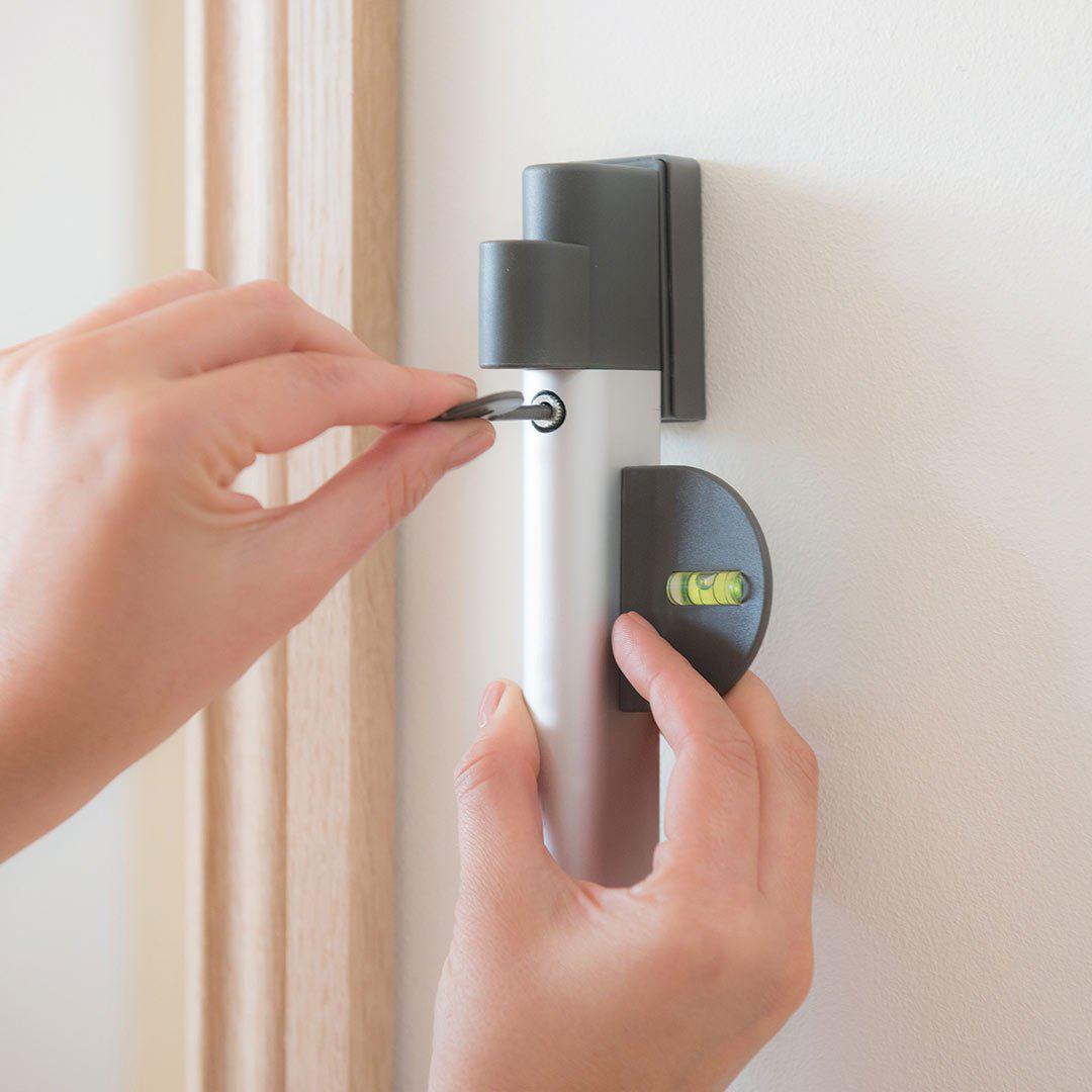  Fred Screw Fit Stairgate - Clear Acrylic Panel/Dark Grey Fittings、mySite、merchandisen