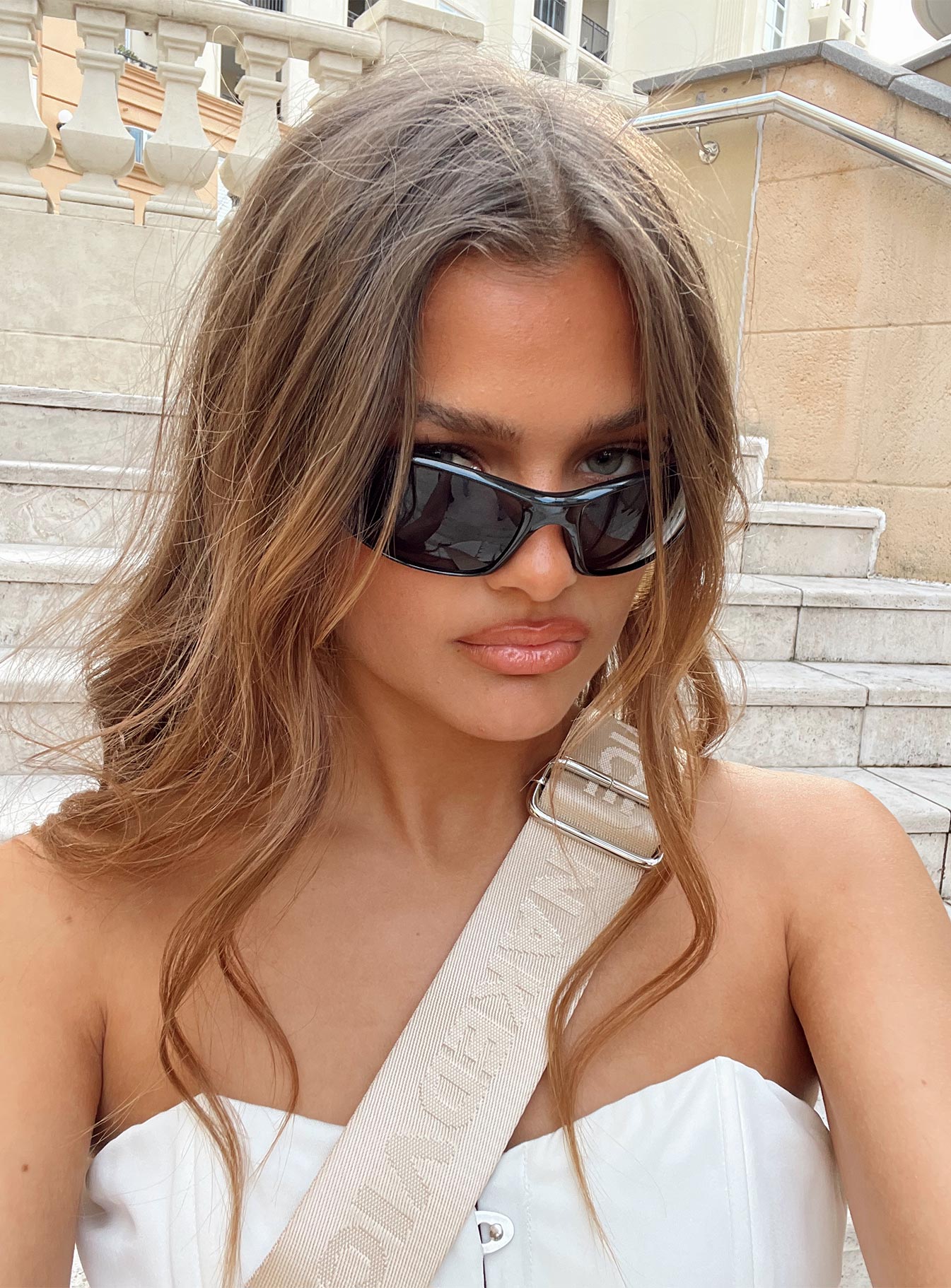 Rave On Sunglasses Black、mySite、solidvoid