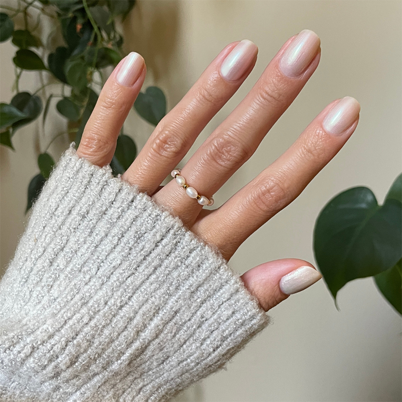 Girl with the Pearl Nail Polish、mySite、solidvoid