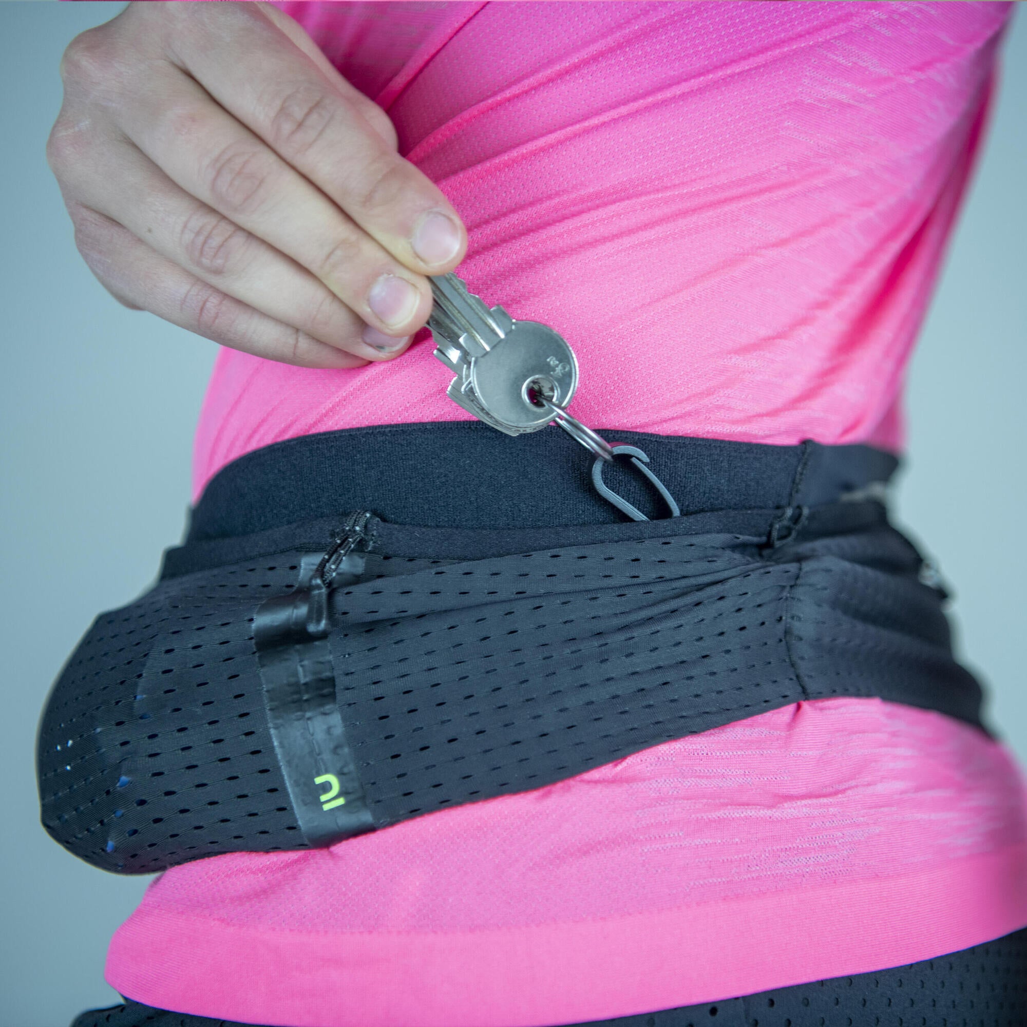 Kiprun Hydration Flask-Carrying Running Belt