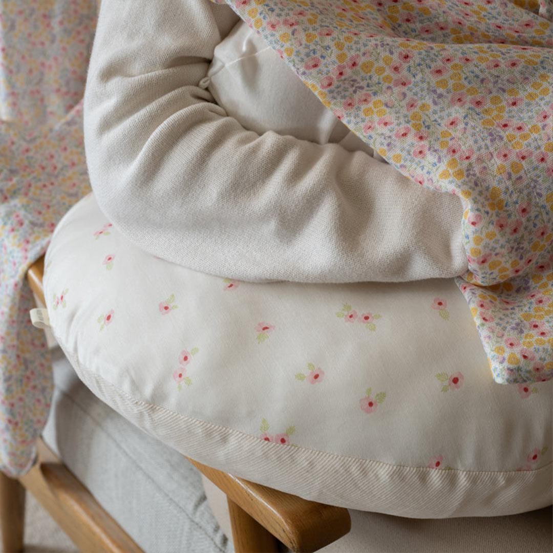  Avery Row Nursing Pillow - Anemone、mySite、merchandisen