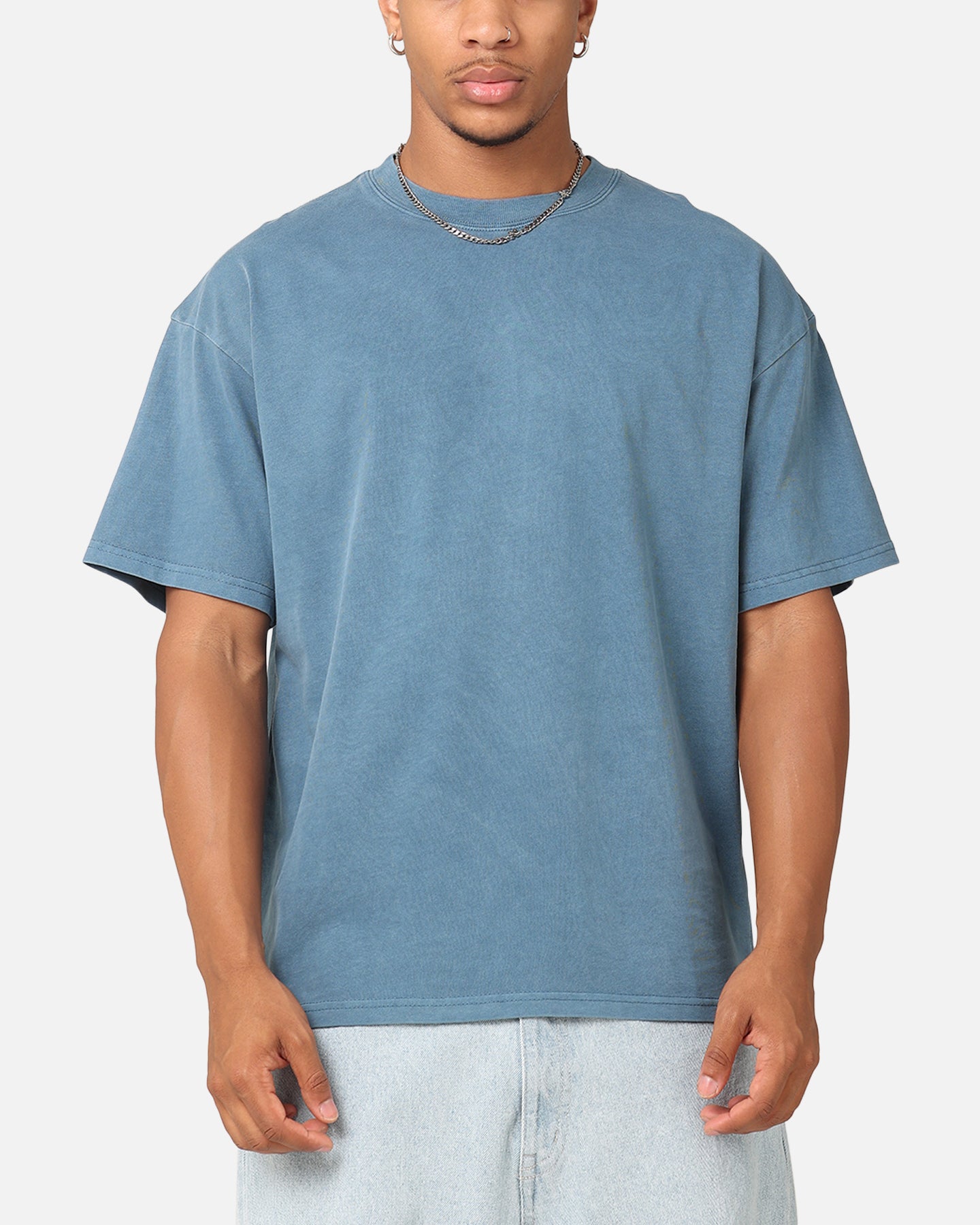 {product_title} - {shop_name}