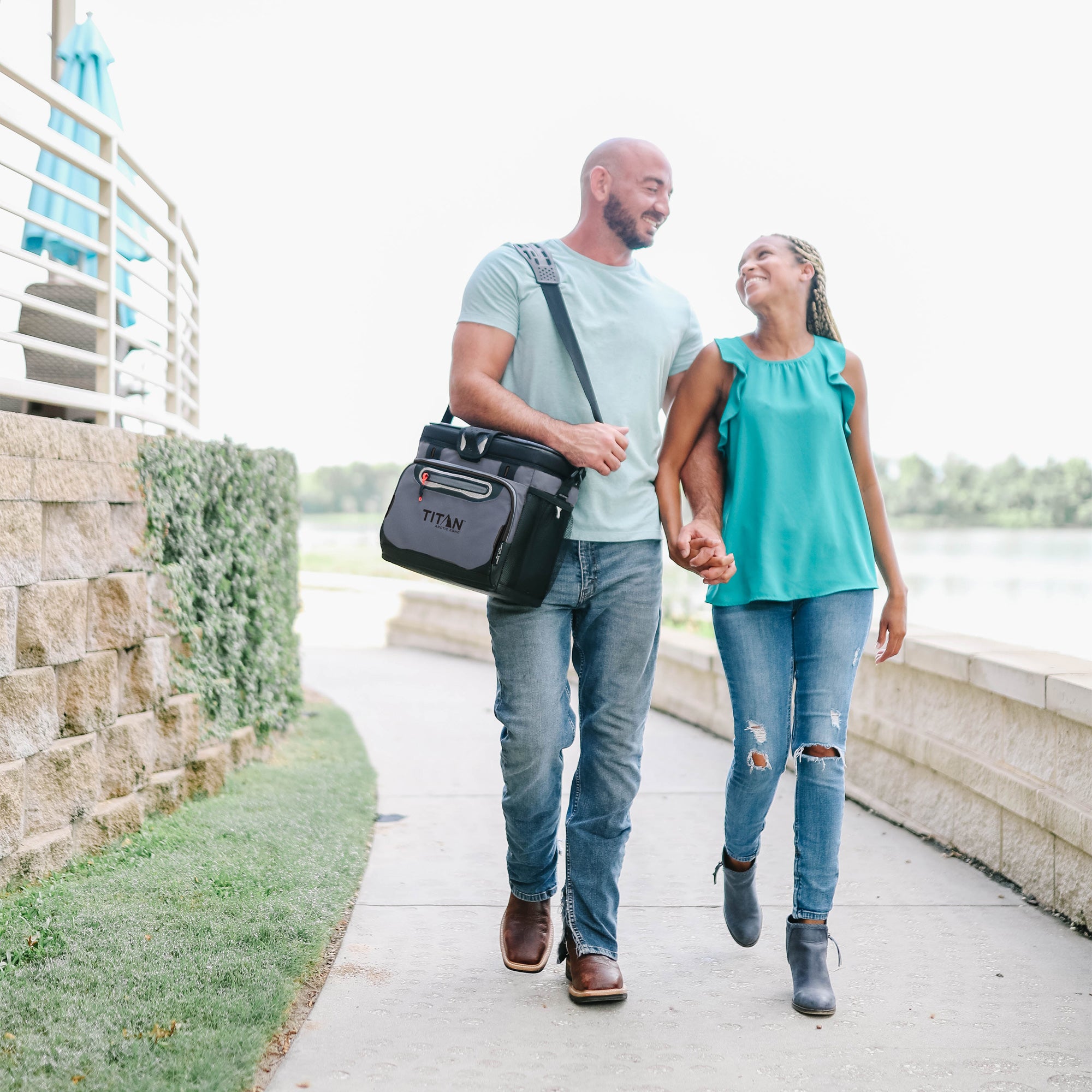 16 Can Zipperless HardBody® Cooler、mySite、noshort