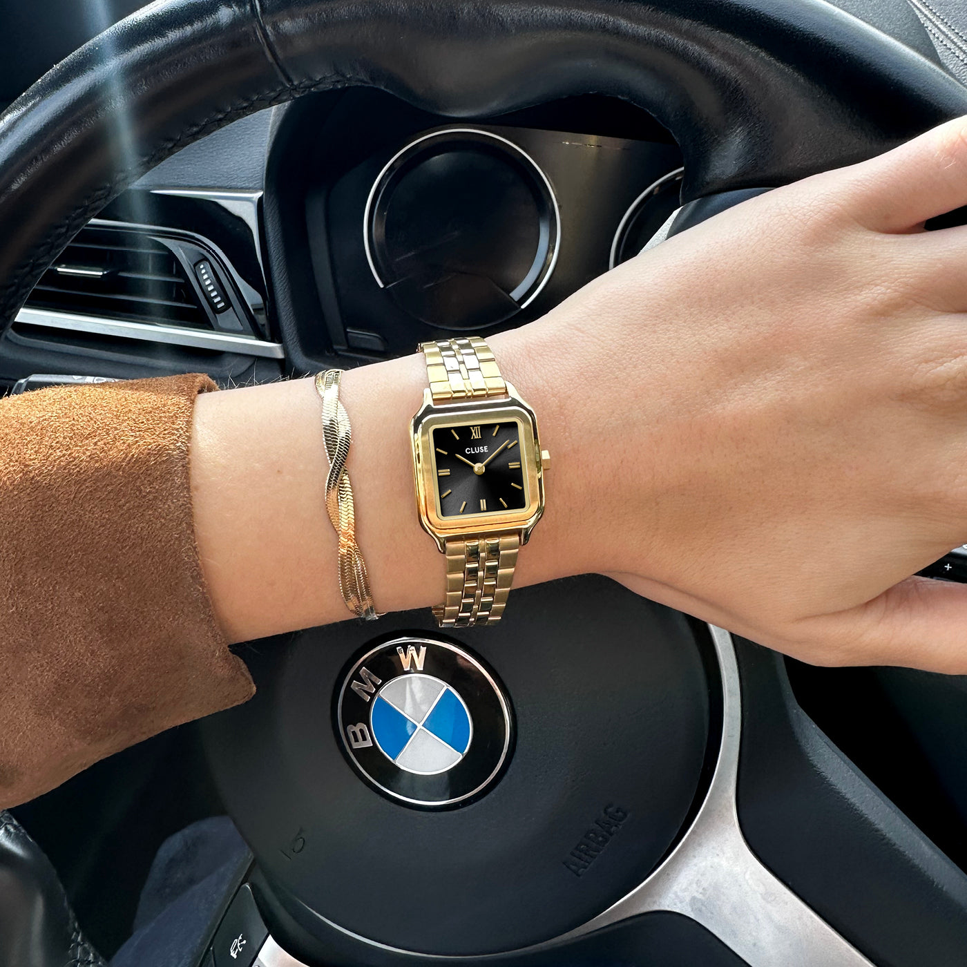 Gift Box Gracieuse Petite Watch Steel, Black & Twisted Snake Bracelet, Gold Colour、mySite、botmansion