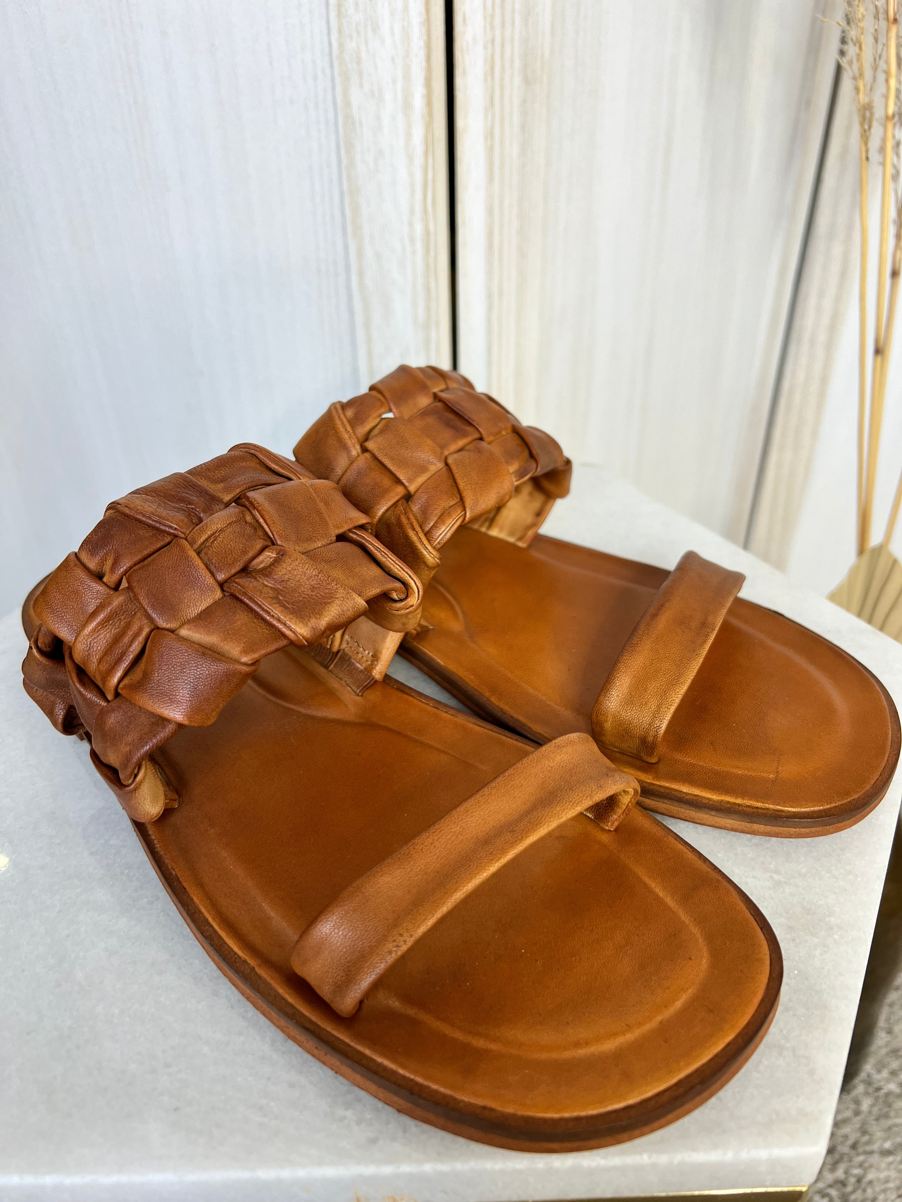 Free People Winding River Slide Sandal、mySite、garagedoors4me