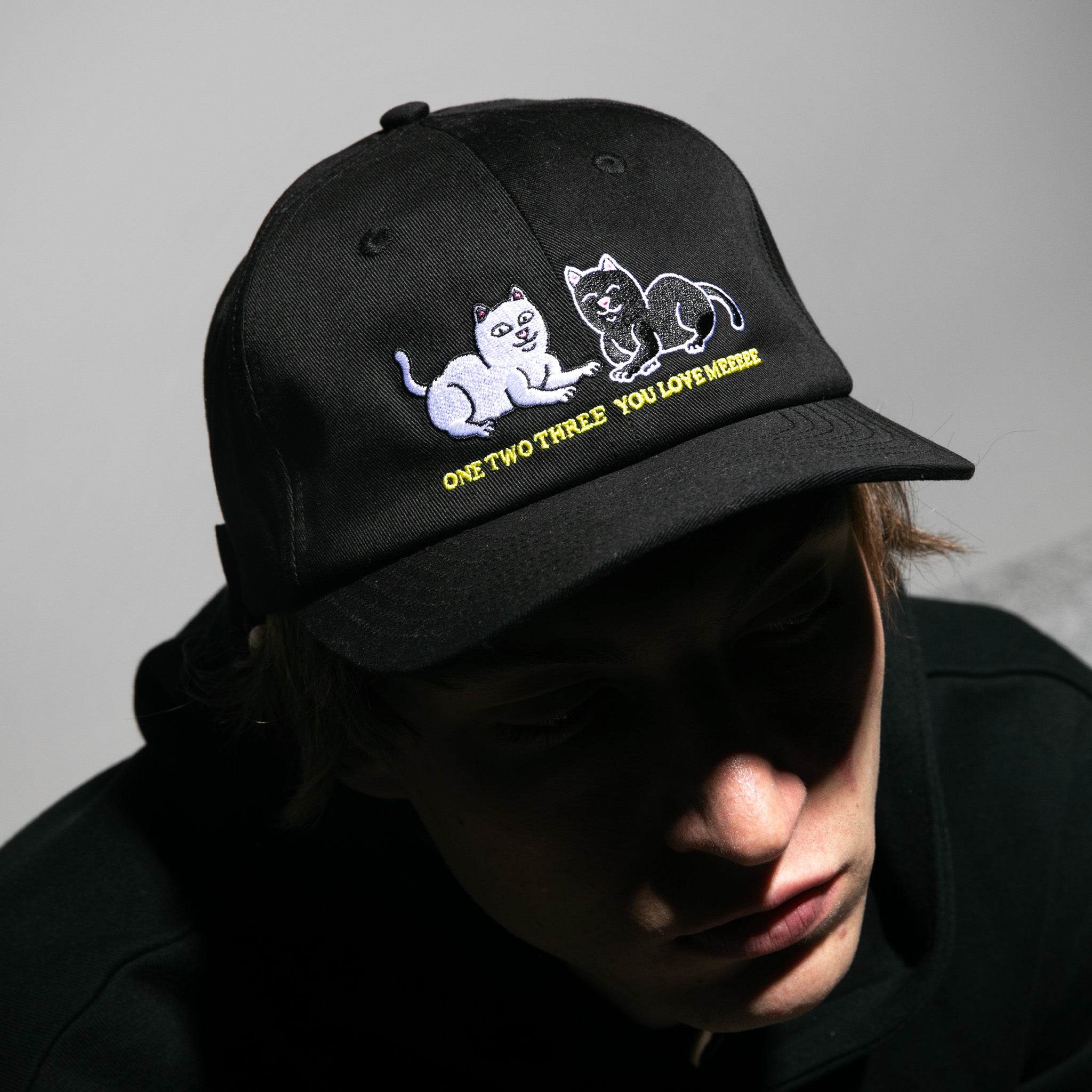  You Love Me Dad Hat (Black)、mySite、merchandisen