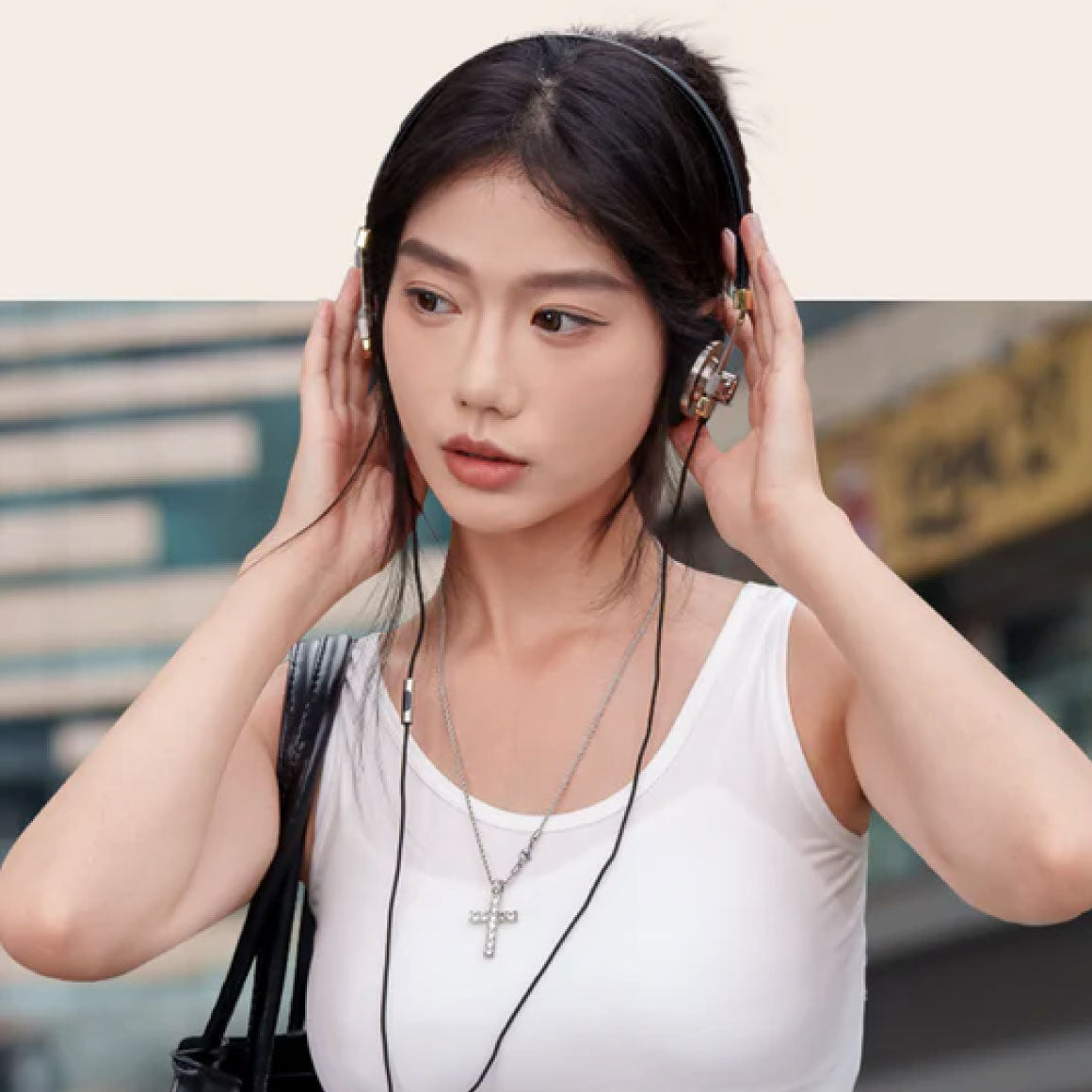  Roseselsa - Distant Mountain、mySite、merchandisen