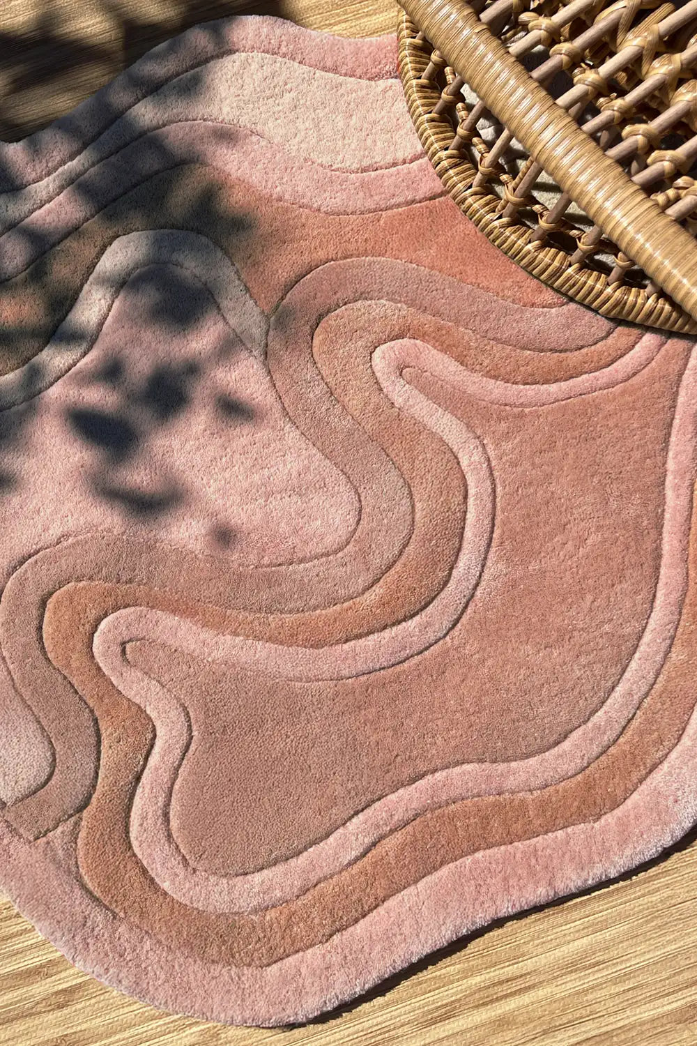 Rust Rolling Tides Hand Tufted Wool Rug、mySite、gigharbornorthrealestate