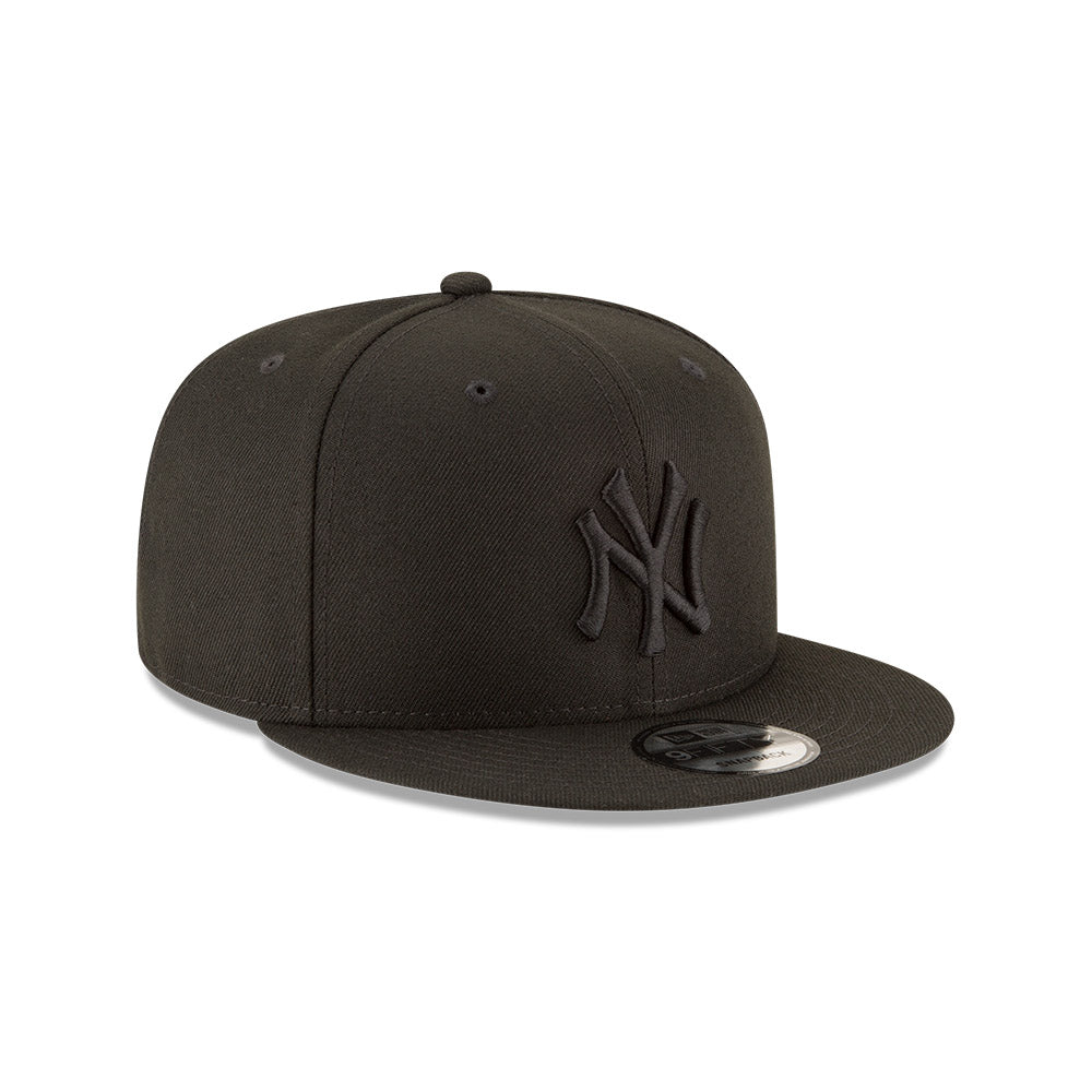 New York Yankees New Era Black on Black 9FIFTY Snapback Hat、mySite、vikingsvslions