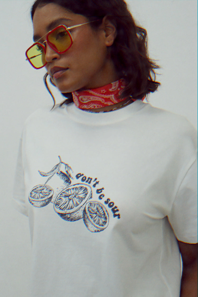 Don't be Sour T-Shirt、mySite、solidvoid