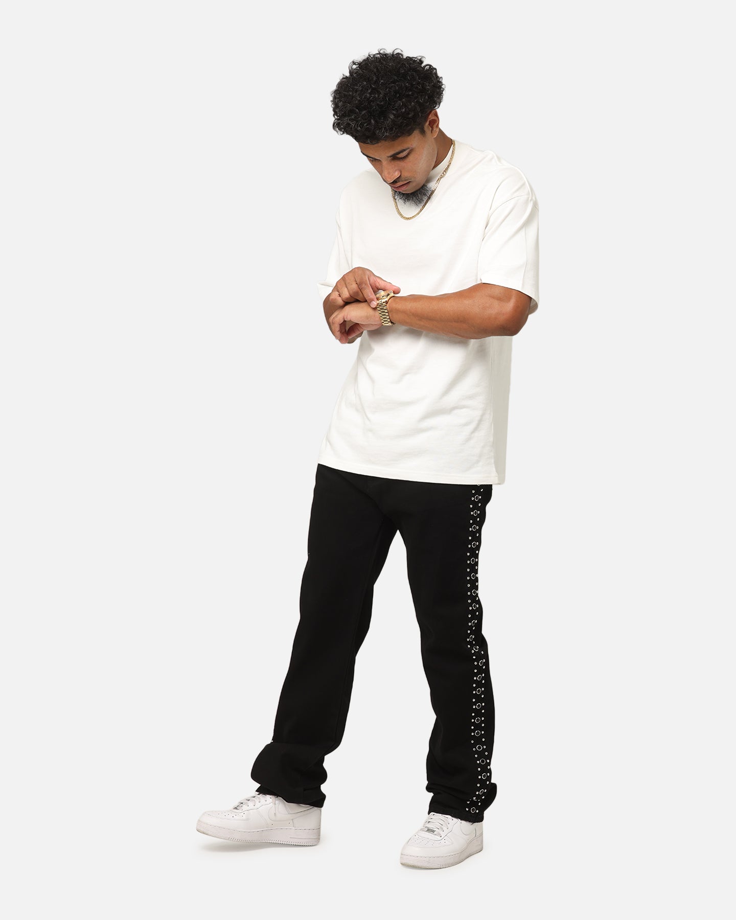 {product_title} - {shop_name}