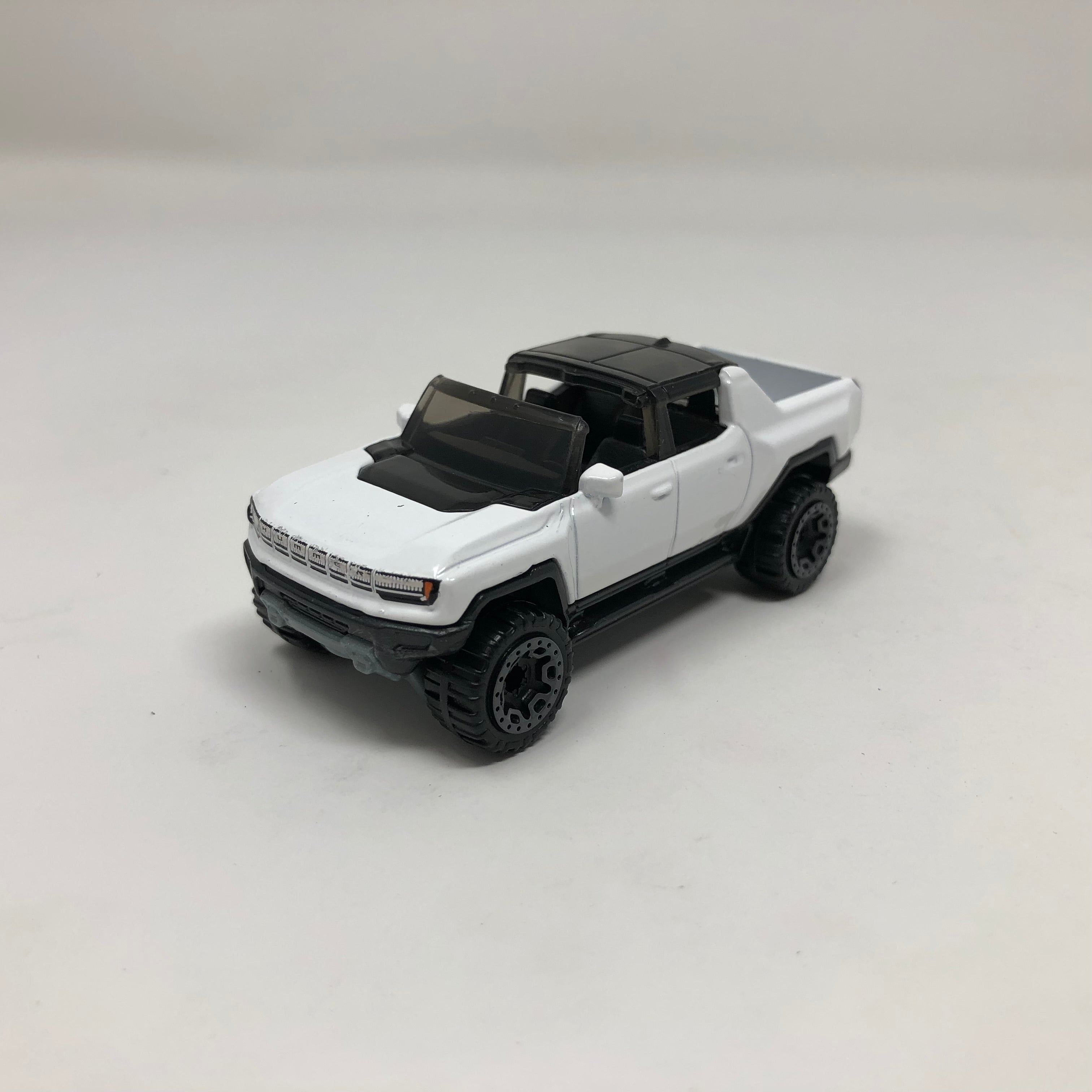 GMC Hummer EV * White * Hot Wheels 1:64 scale Loose Diecast、mySite、hgirdovlk