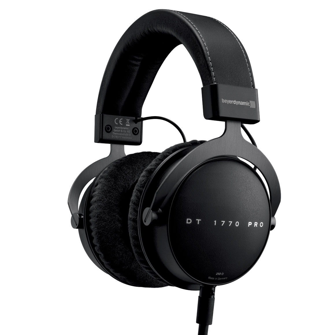 Beyerdynamic -�DT 1770 PROvs competitors