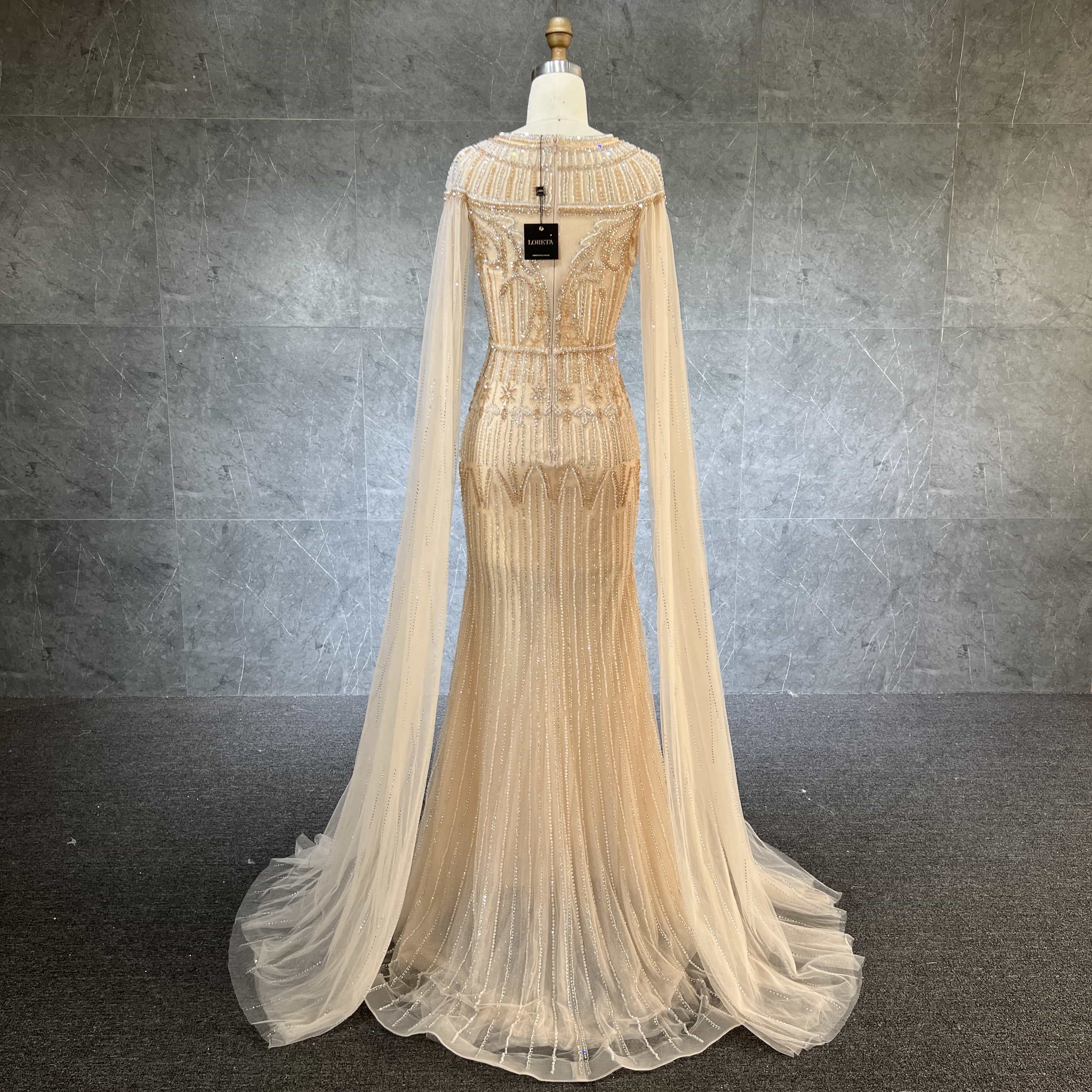 {product_title} - {shop_name}