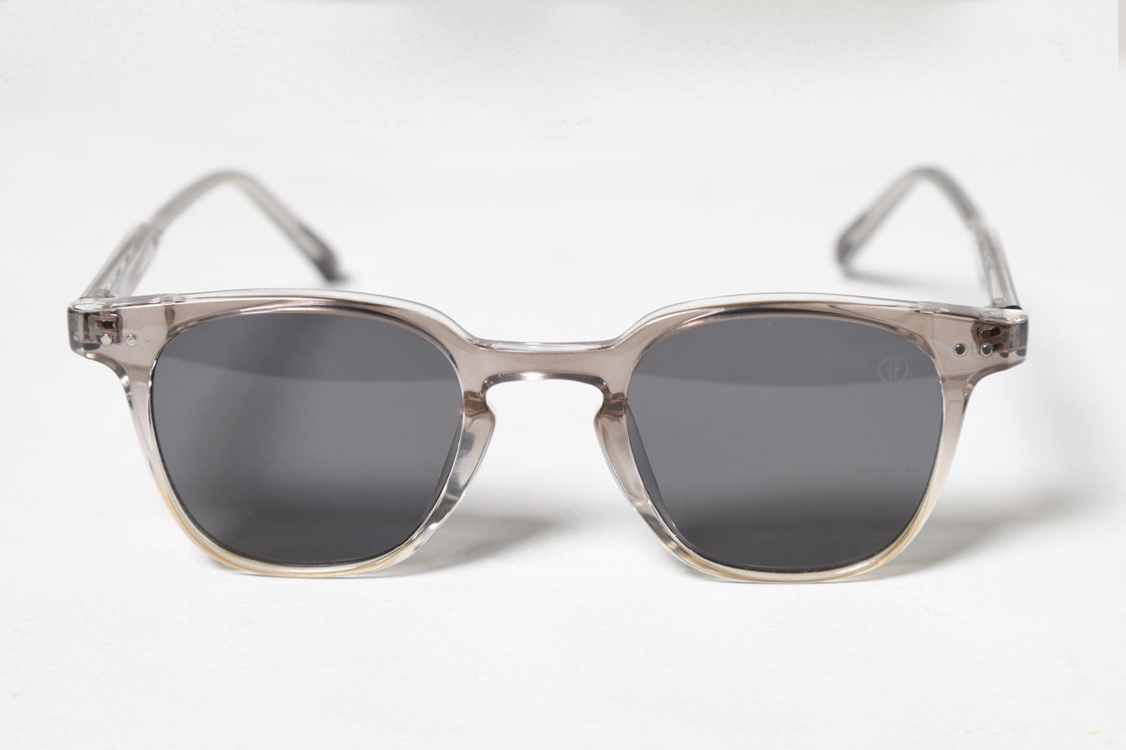 KATE GREEN uv400、mySite、camillekostekn