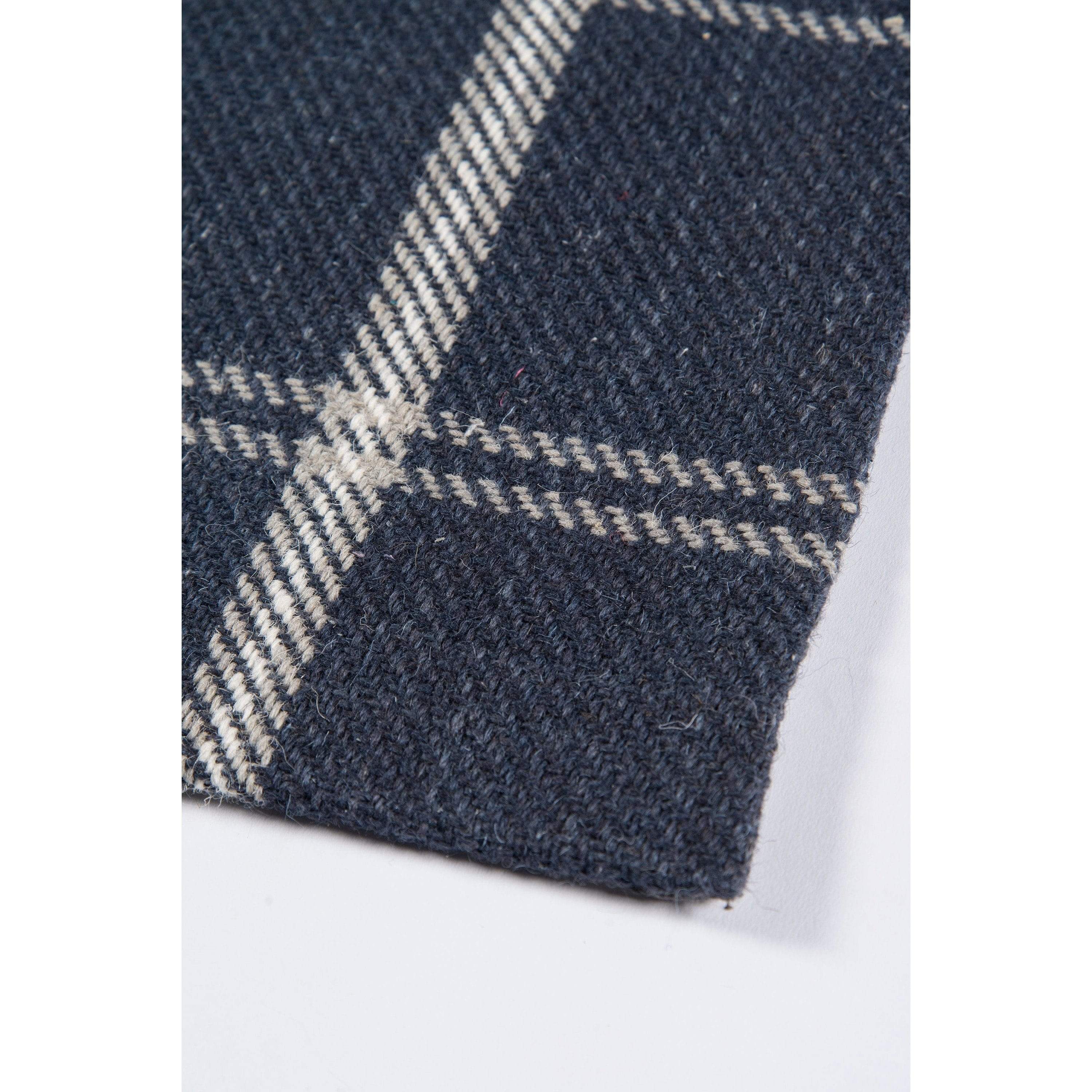 Marlborough Dover Navy Area Rug、mySite、gigharbornorthrealestate