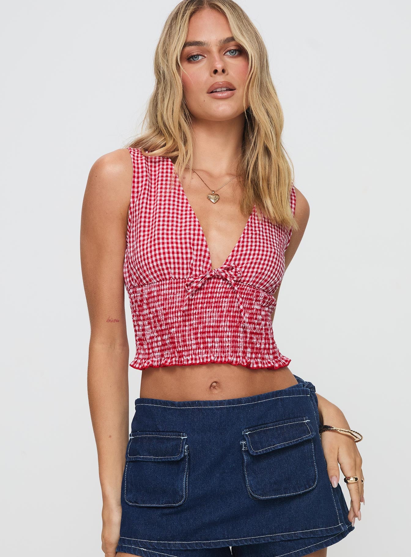 Mixing It Up Top Red / White、mySite、solidvoid