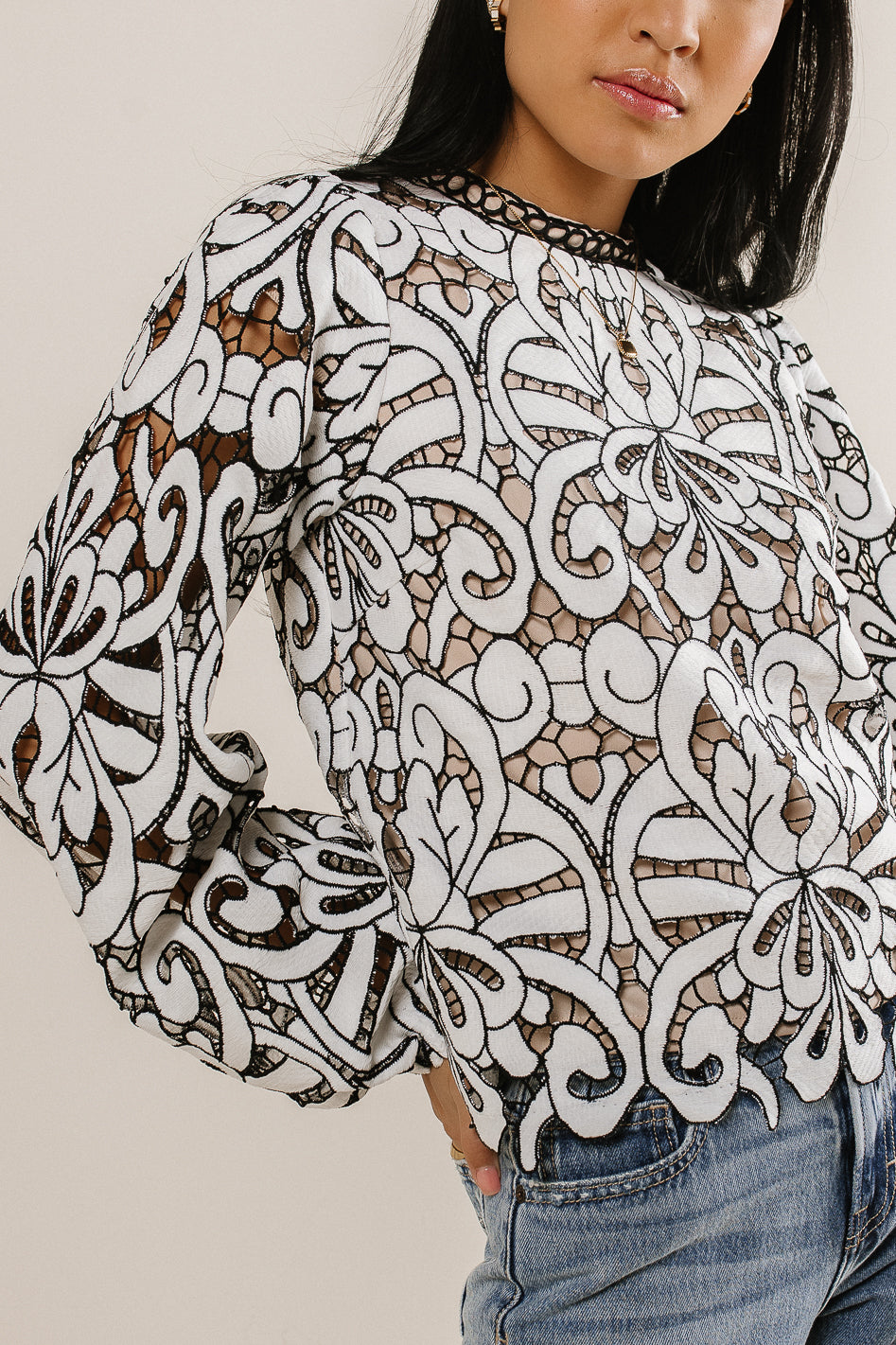 {product_title} - {shop_name}