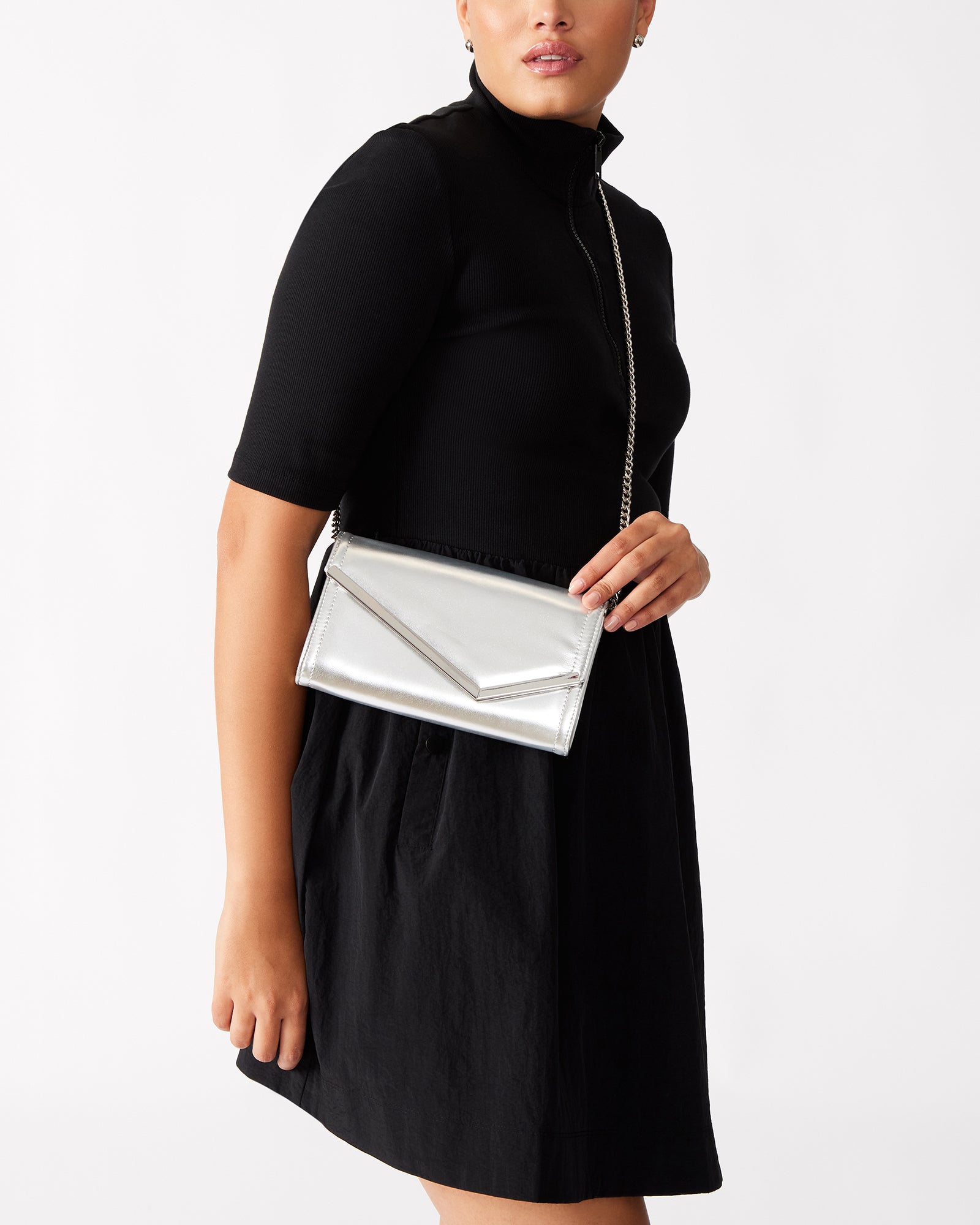 CLUTCHD BAG SILVER、mySite、gtrtttuynbv