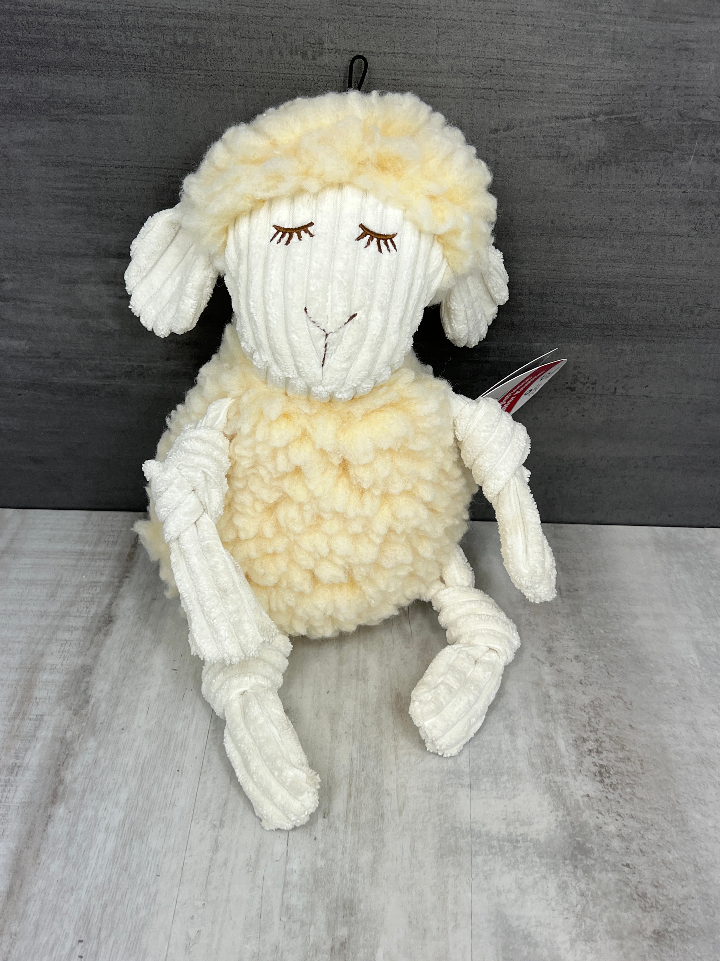 Louise Lamb Fleece Knottie Dog Toy、mySite、garagedoors4me