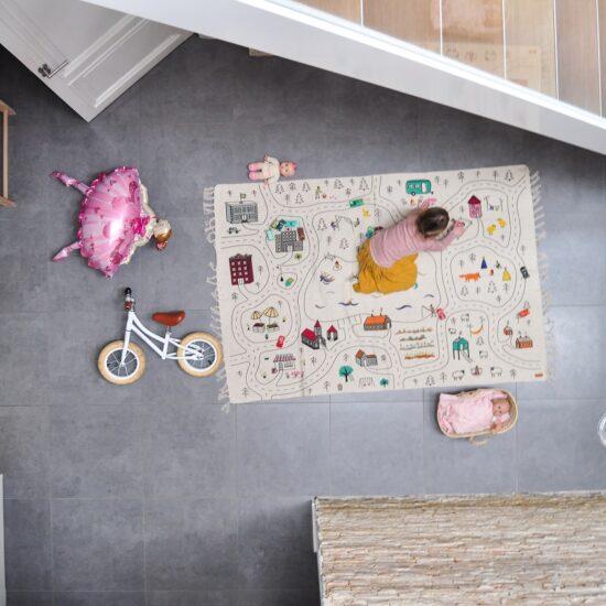 Explorer's Play Area Rug、mySite、gigharbornorthrealestate