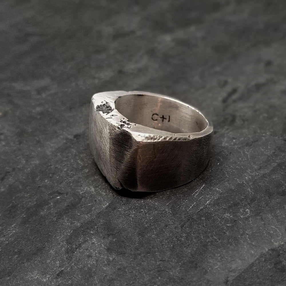  Block Chip Signet in Distressed Silver、mySite、merchandisen