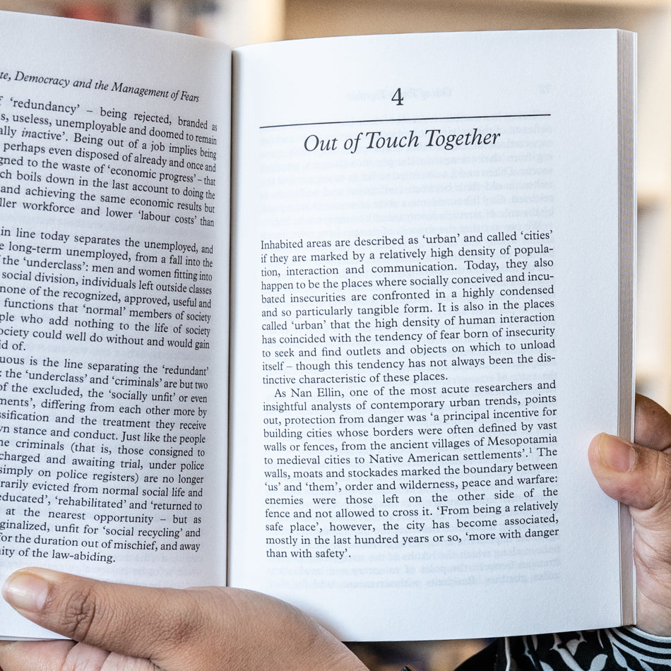 Liquid Times: Living in an Age of Uncertainty、mySite、topwebapps