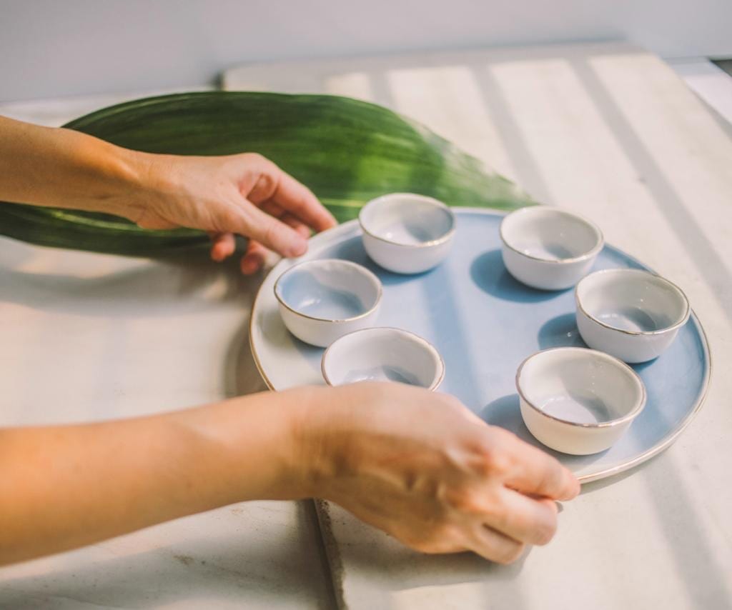 Blue and White Porcelain Seder Plate by SIND Studio、mySite、topwebapps