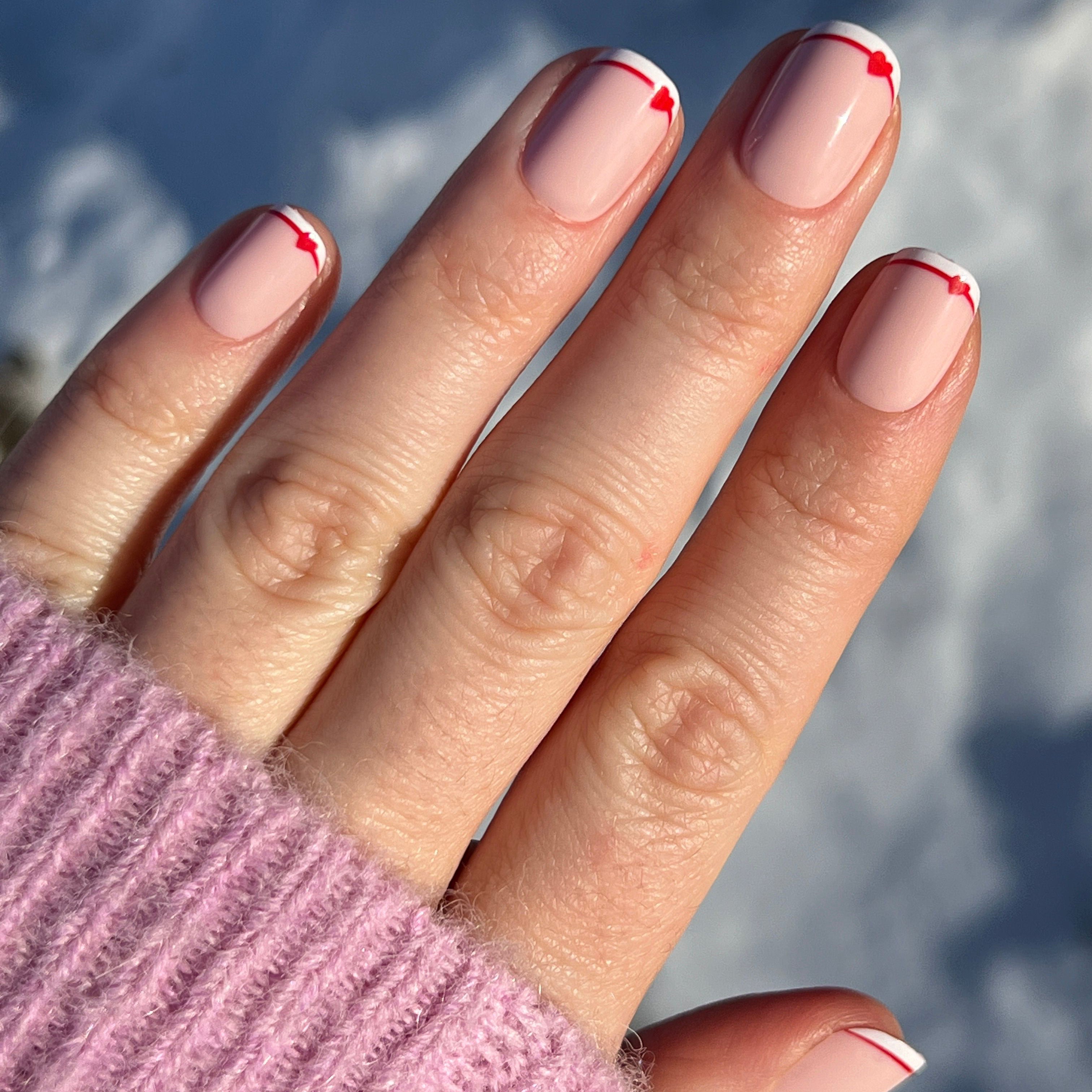 Classic French with CV Heart - Squoval | Extra Short、mySite、solidvoid