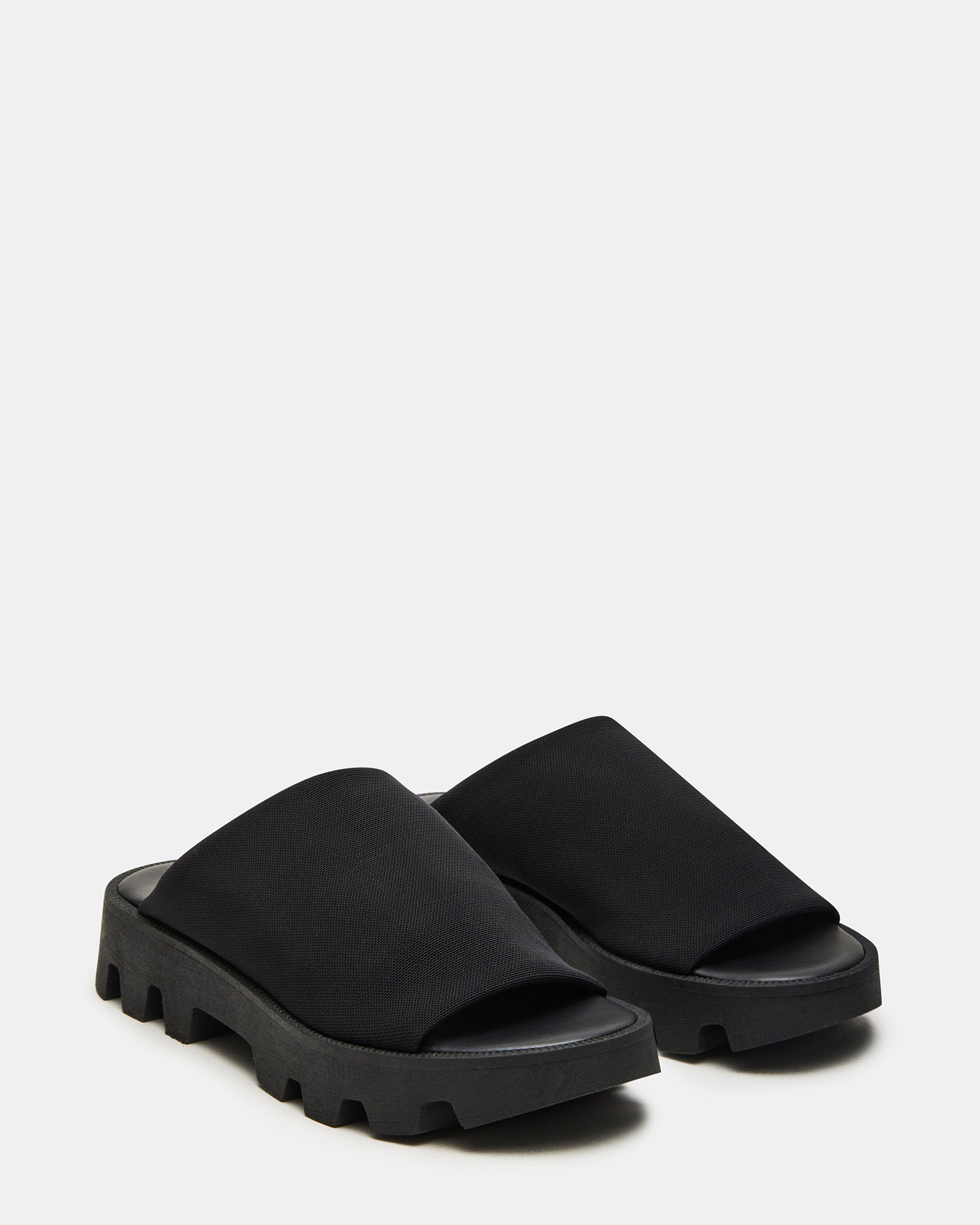 ASTRID BLACK、mySite、gtrtttuynbv