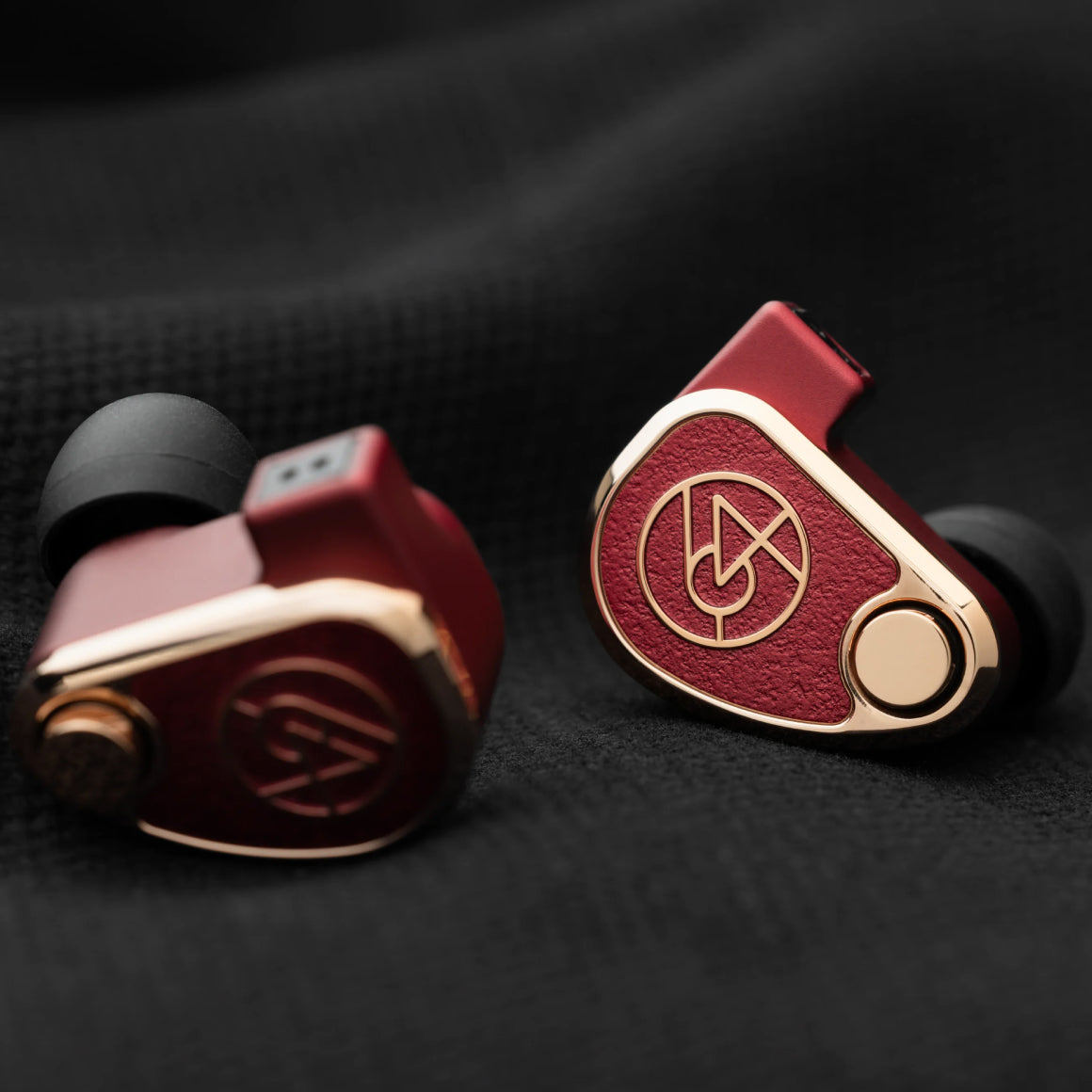  64 Audio - U18t、mySite、merchandisen