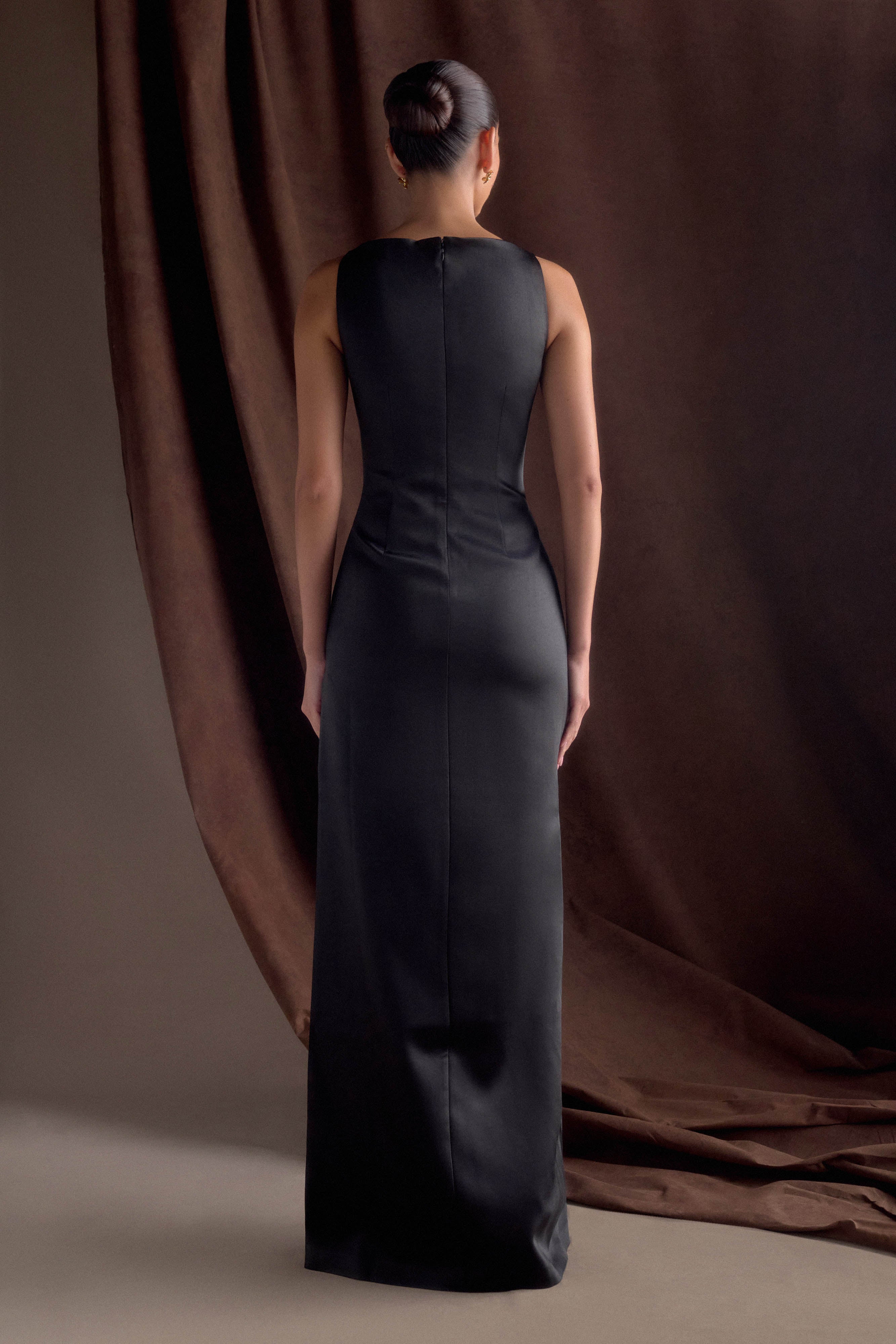 Violet Sleeveless Satin Maxi Dress - Black、mySite、solidvoid