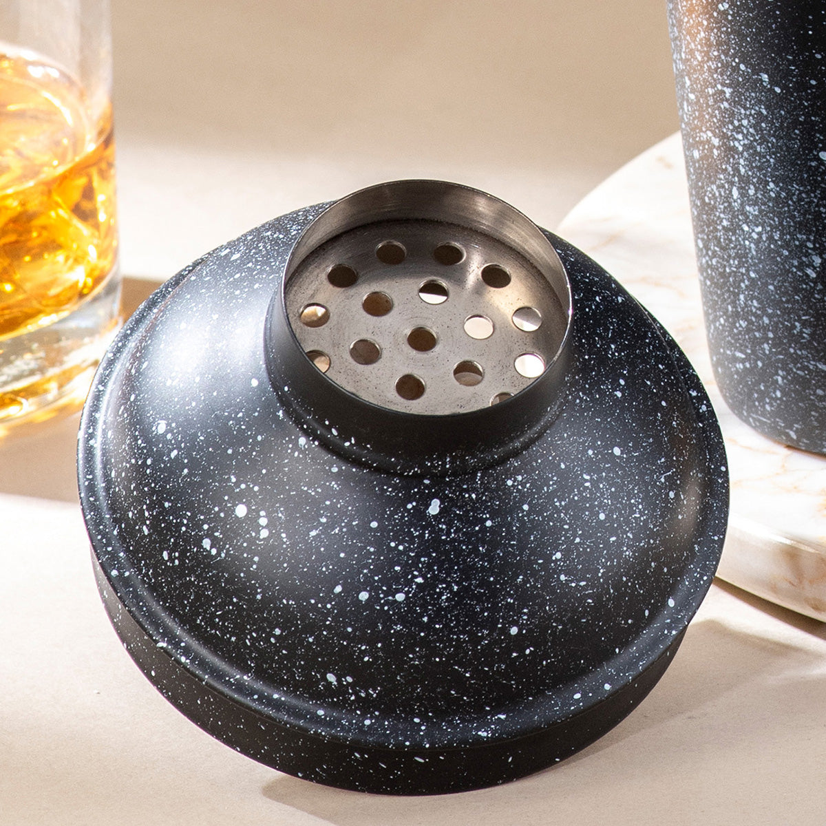 Stainless Steel Mocktail Shaker | Black | 550 ml、mySite、camillekostekn