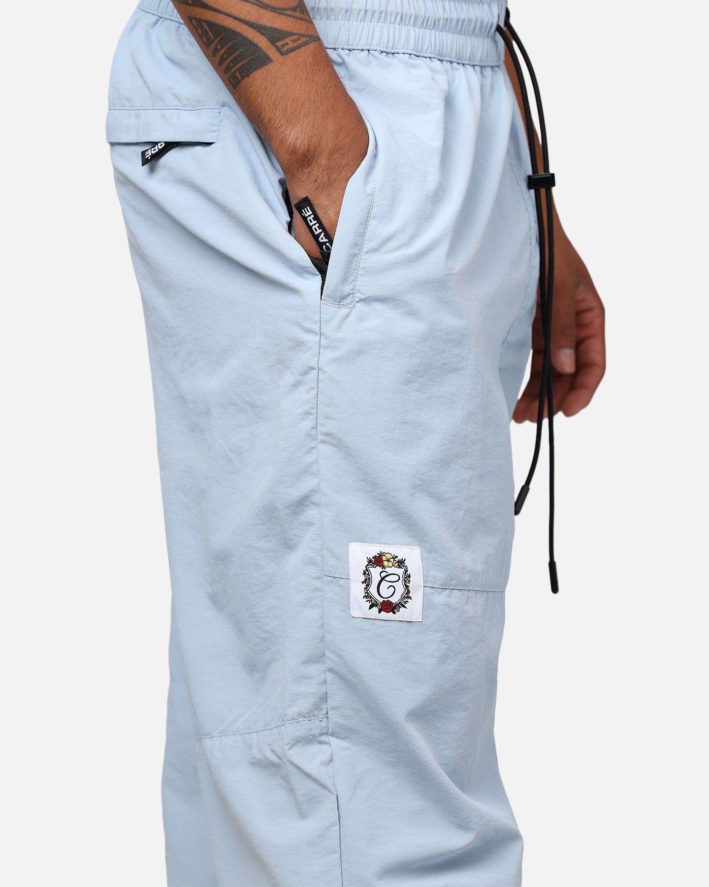 {product_title} - {shop_name}